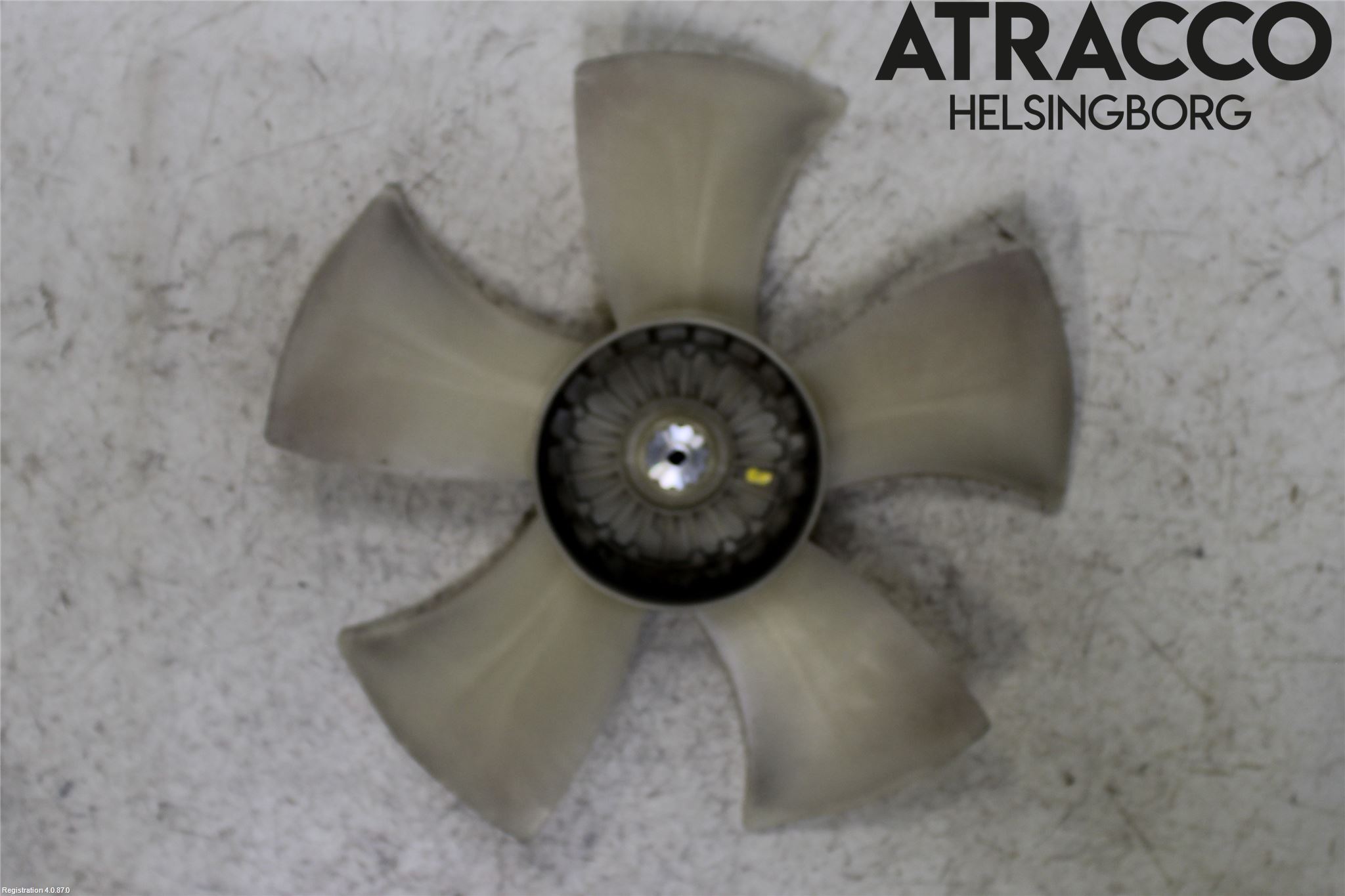 Mitsubishi GRANDIS Kylfläkt-Vinge