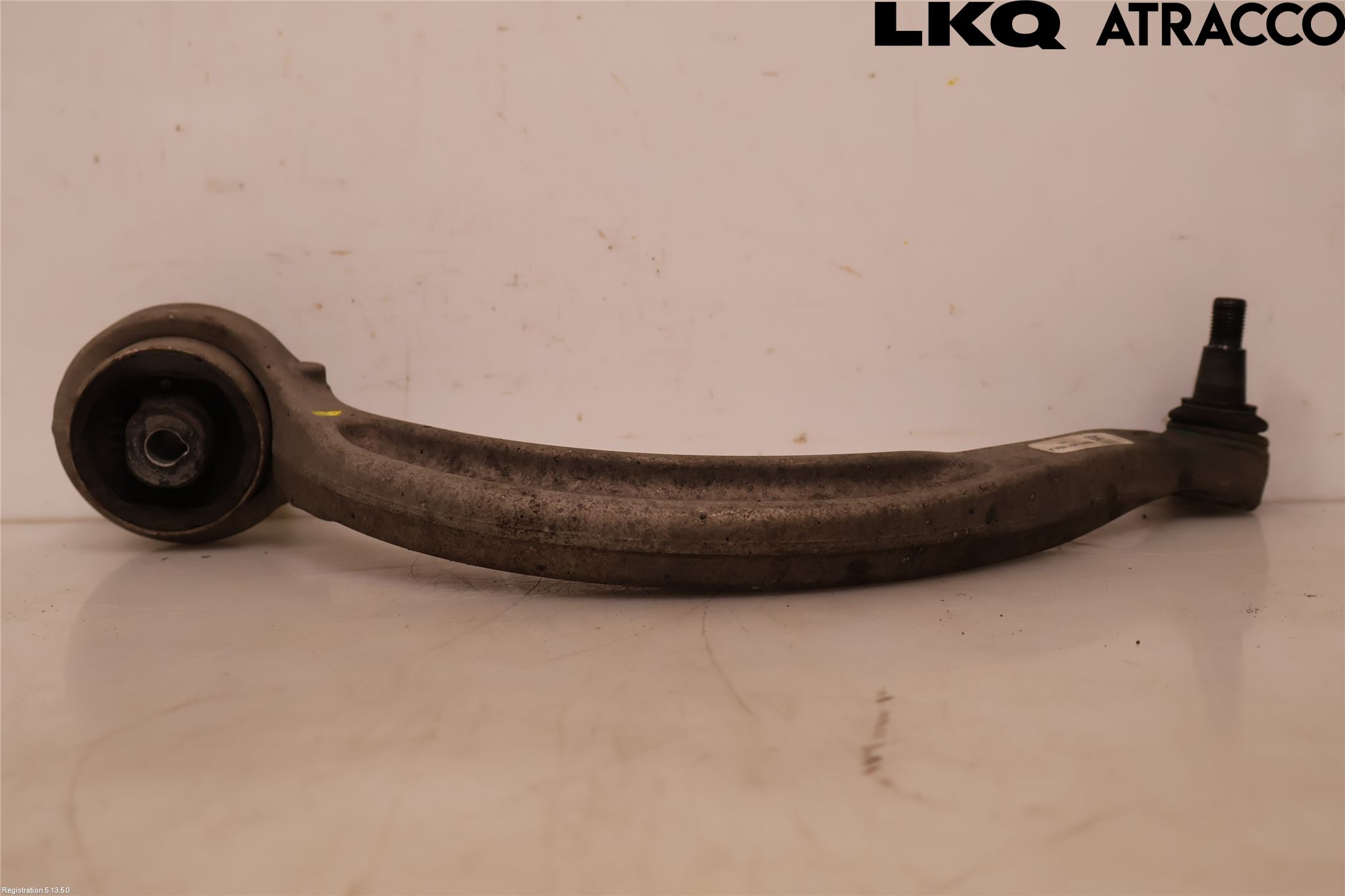 Audi A4/S4 B9 16-19 Bärarm Fram Undre Hö