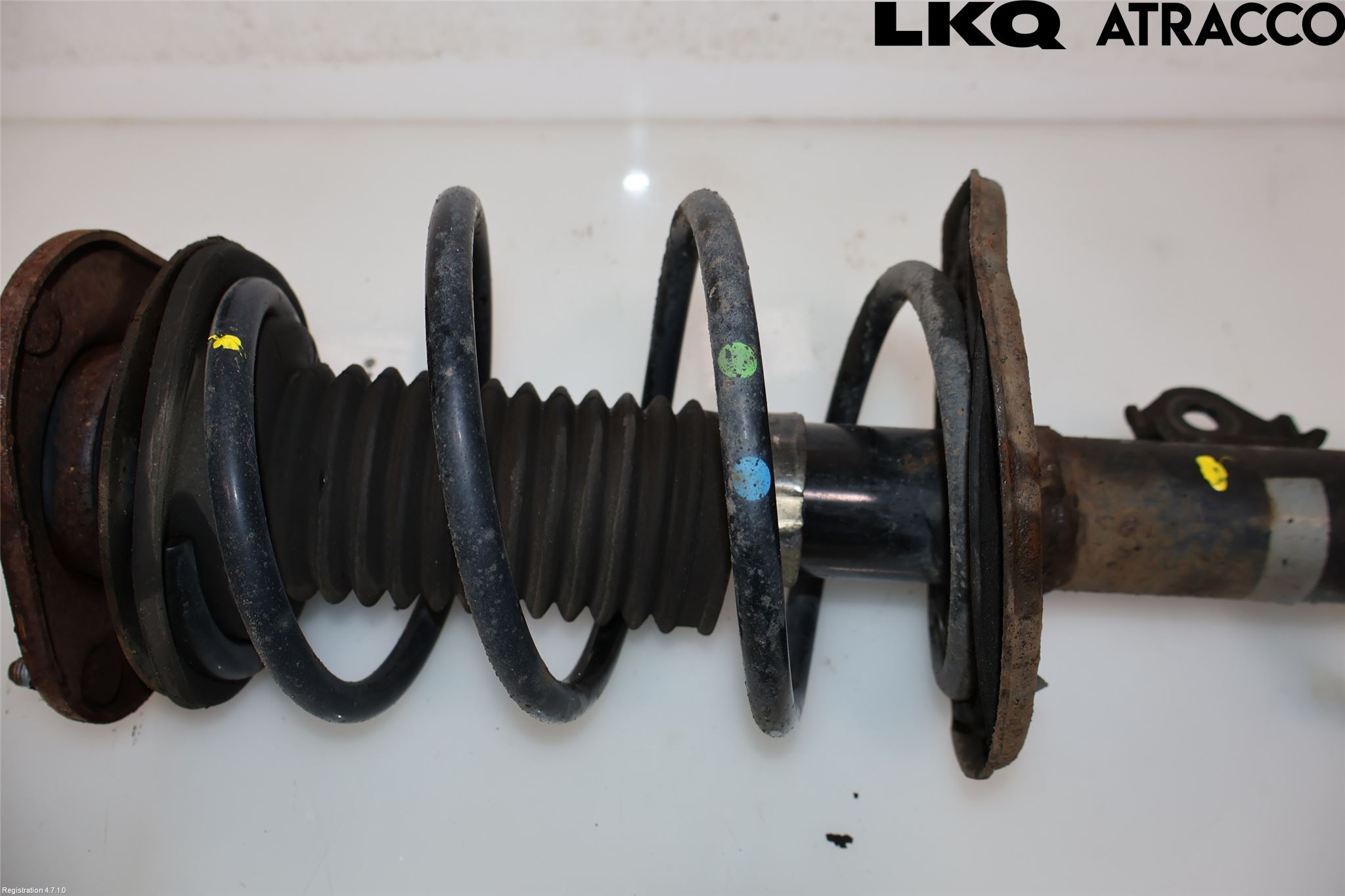Toyota AURIS 13-19 Fjäderben Fram Höger