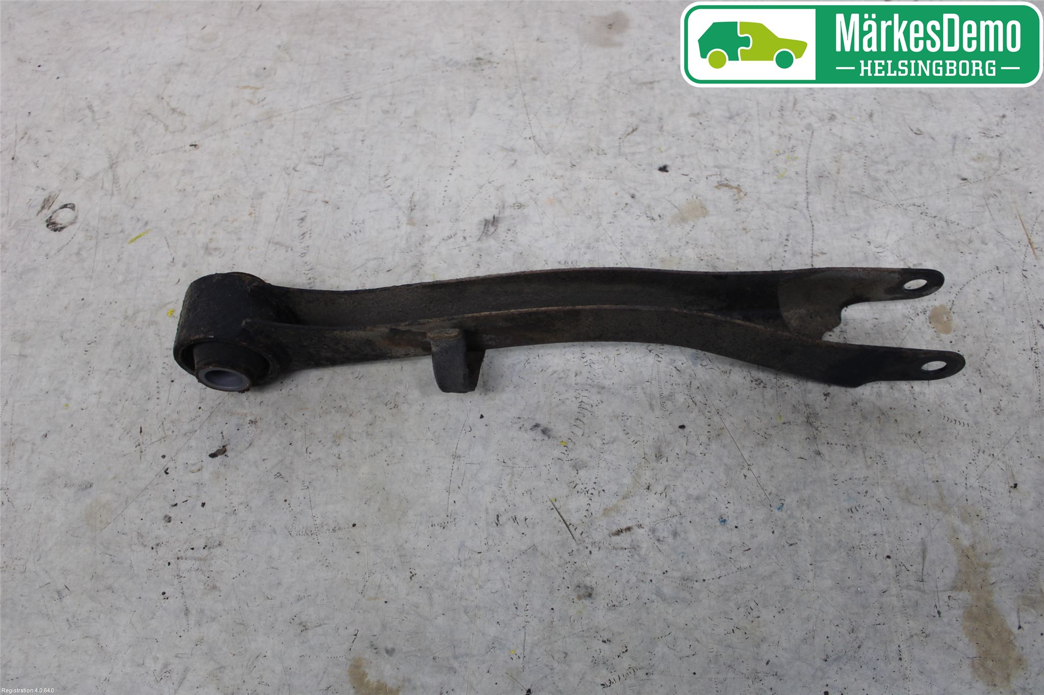 Subaru LEGACY 10-14 Bärarm Bak Höger