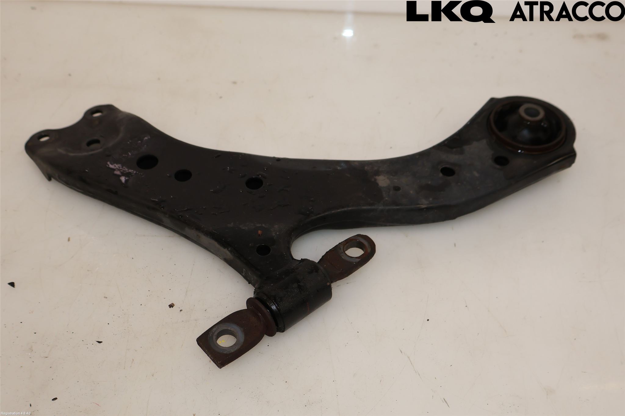 Toyota CAMRY 19-24 Bärarm Fram Undre Hö