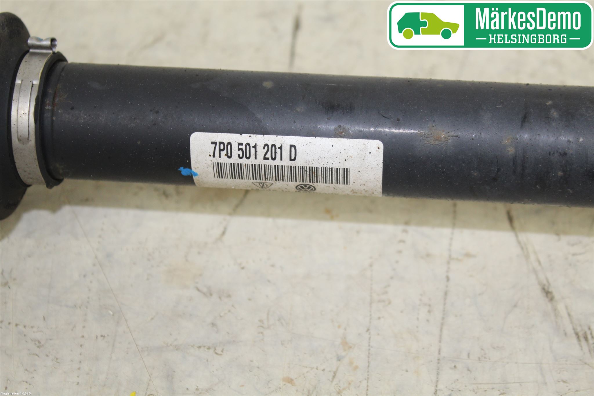 Volkswagen VW TOUAREG 7P 11-18 Drivaxel Bak Höger