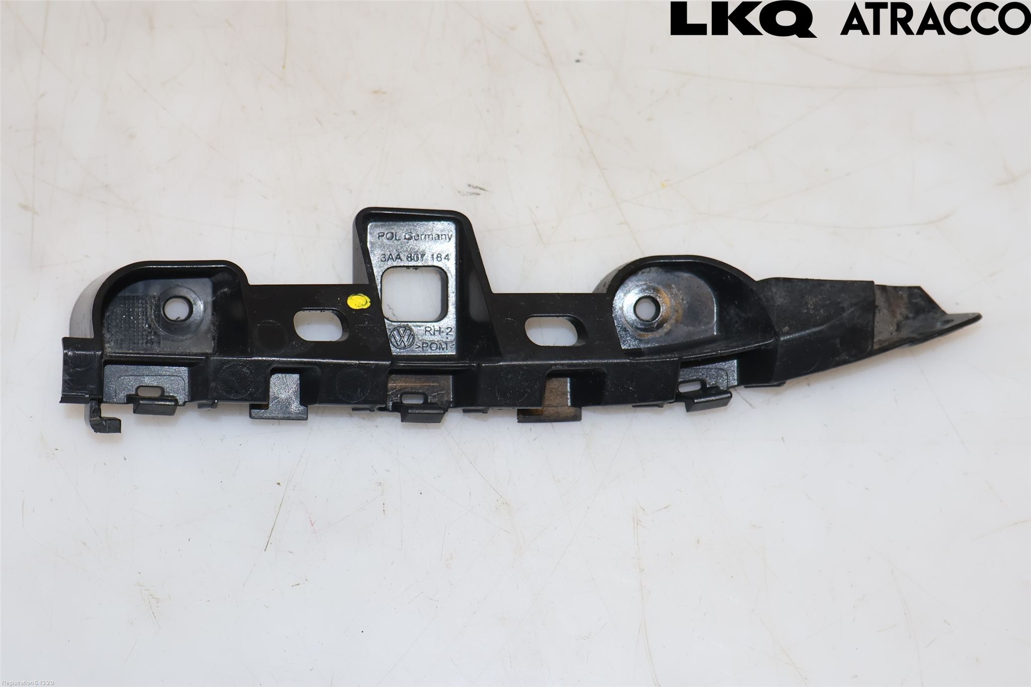 Volkswagen VW PASSAT 11-14 Stötfångarfäste Fram Hö