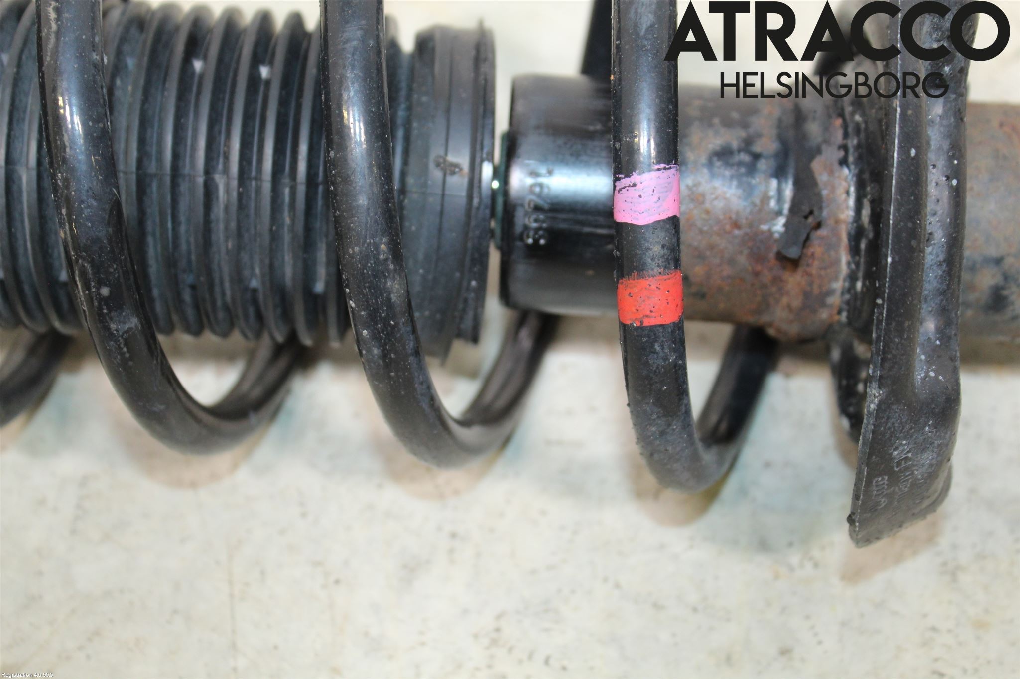 Audi A3/S3     04-05 Fjäderben Fram Vänster