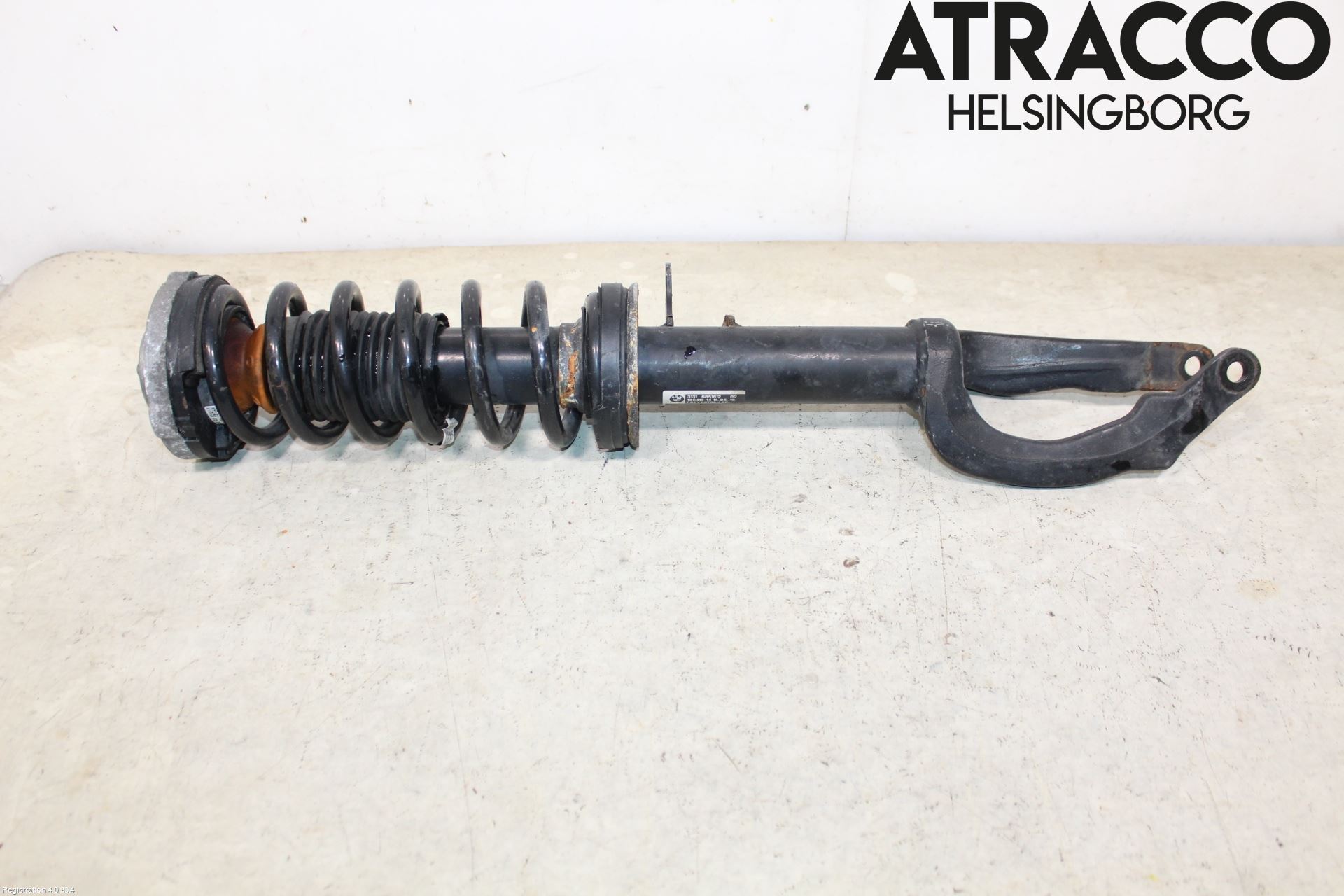 BMW 5 GT F07 09-17 Fjäderben Fram Höger