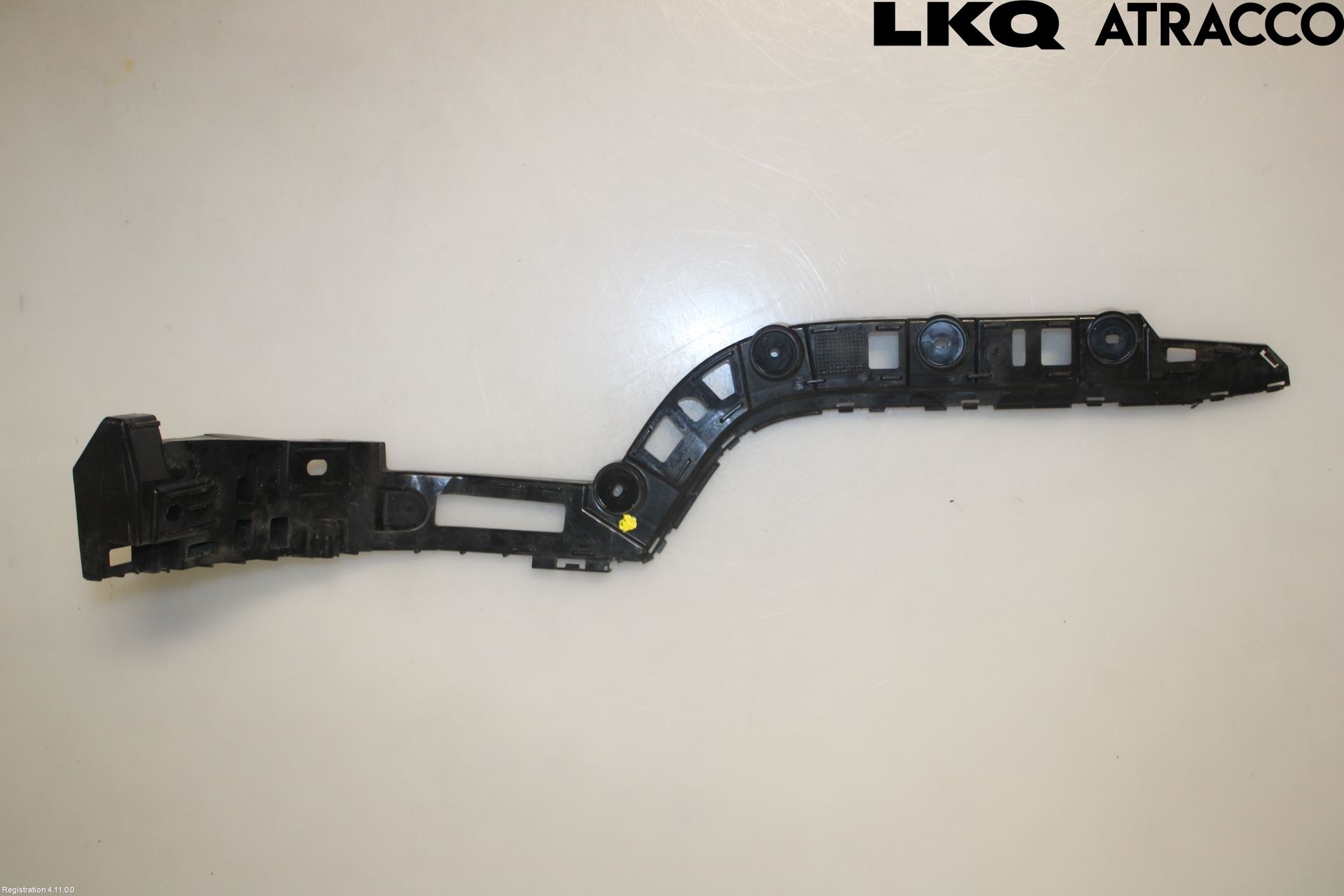 Volkswagen VW PASSAT 11-14 Stötfångarfäste Bak Hö