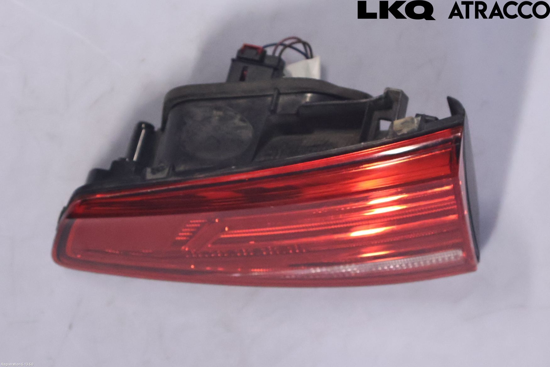 Volkswagen VW PASSAT 15-19 Bakljus Lucka Hö
