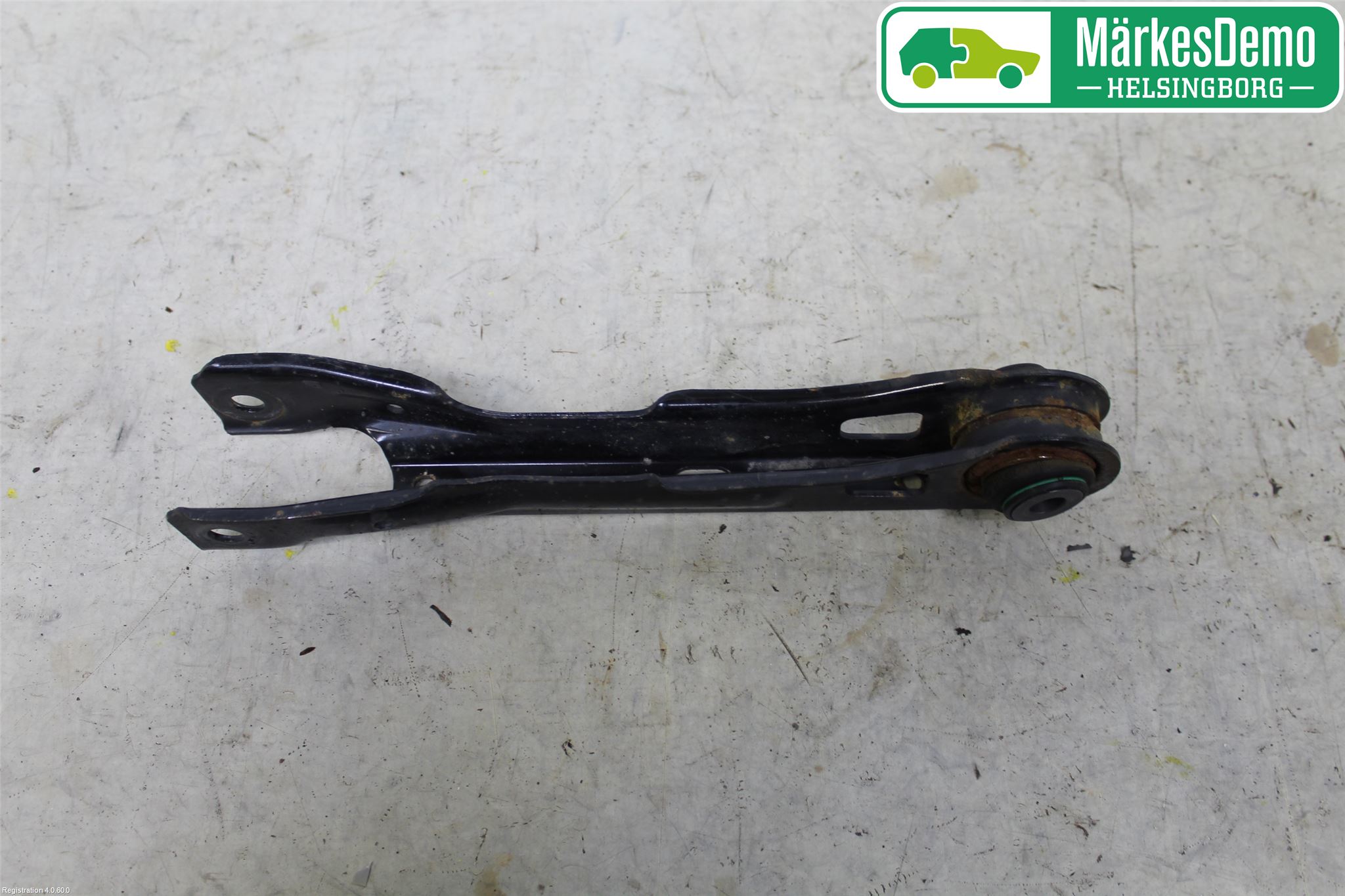 BMW X1 E84 10-15 Bärarm Bak Övre Vänster