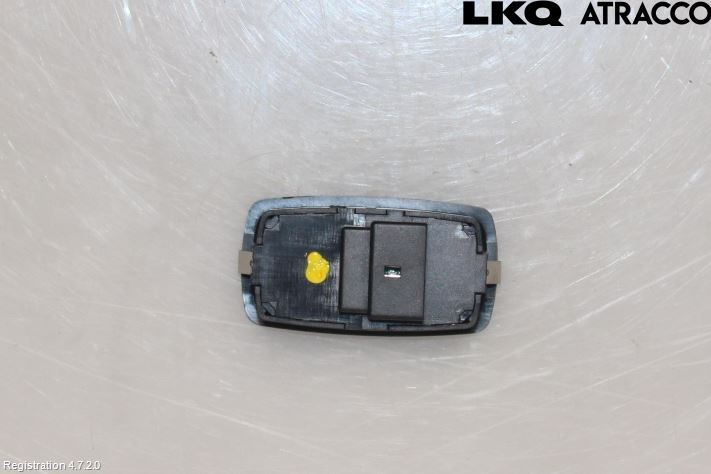 Porsche CAYENNE 03- Strömställare Baklucka