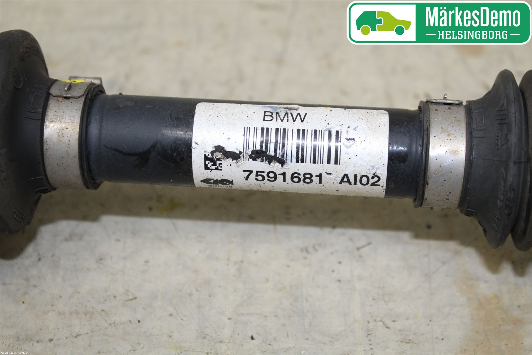 BMW X1 E84 10-15 Drivaxel Fram Vänster