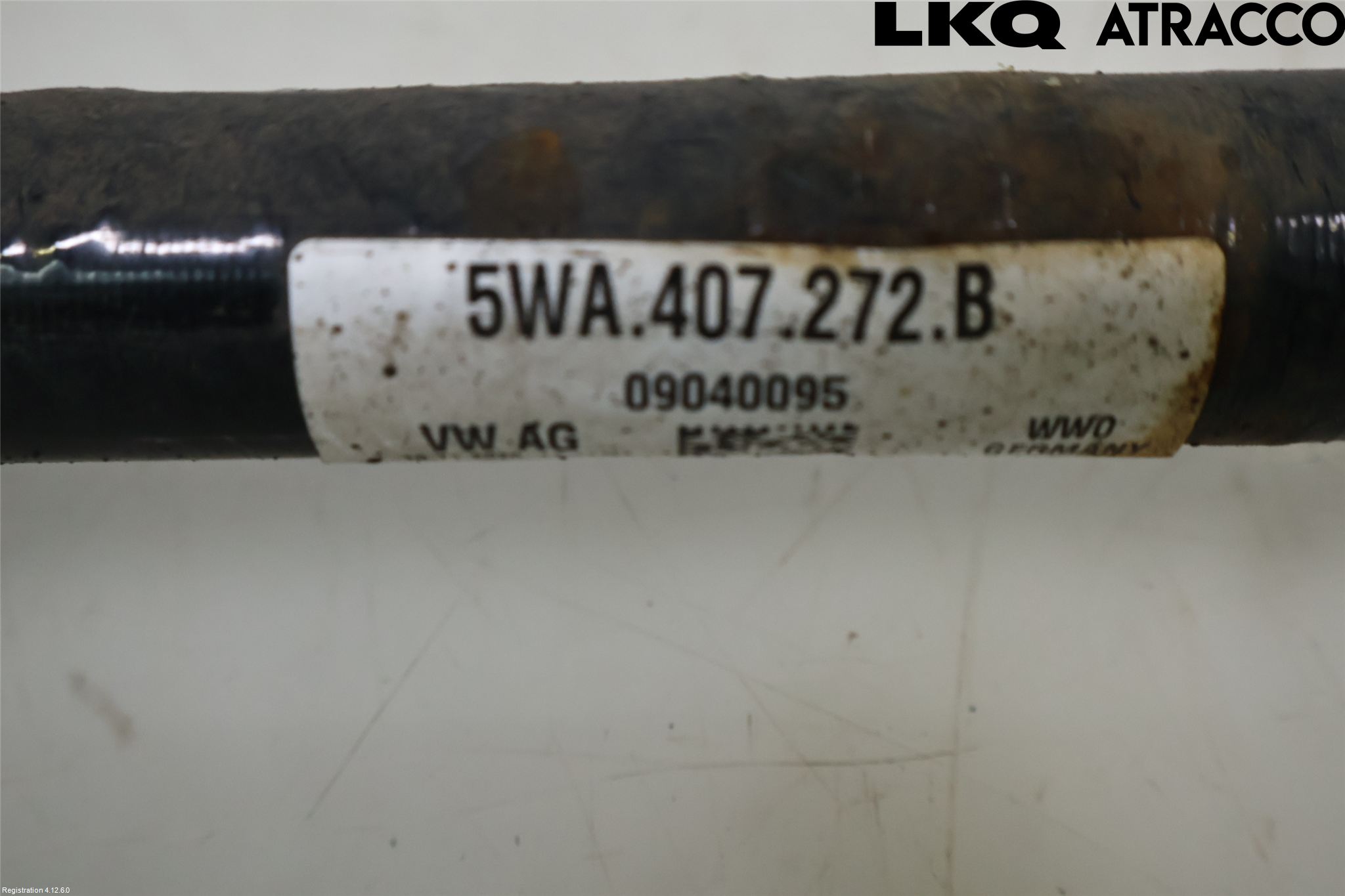 Volkswagen VW T-ROC 18- Drivaxel Fram Höger