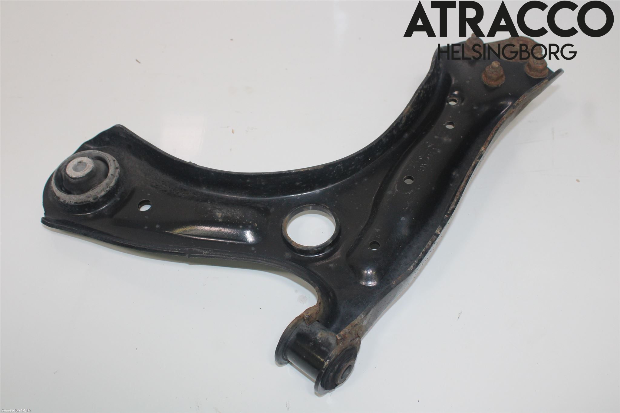 Volkswagen VW POLO 10-17 Bärarm Fram Undre Hö