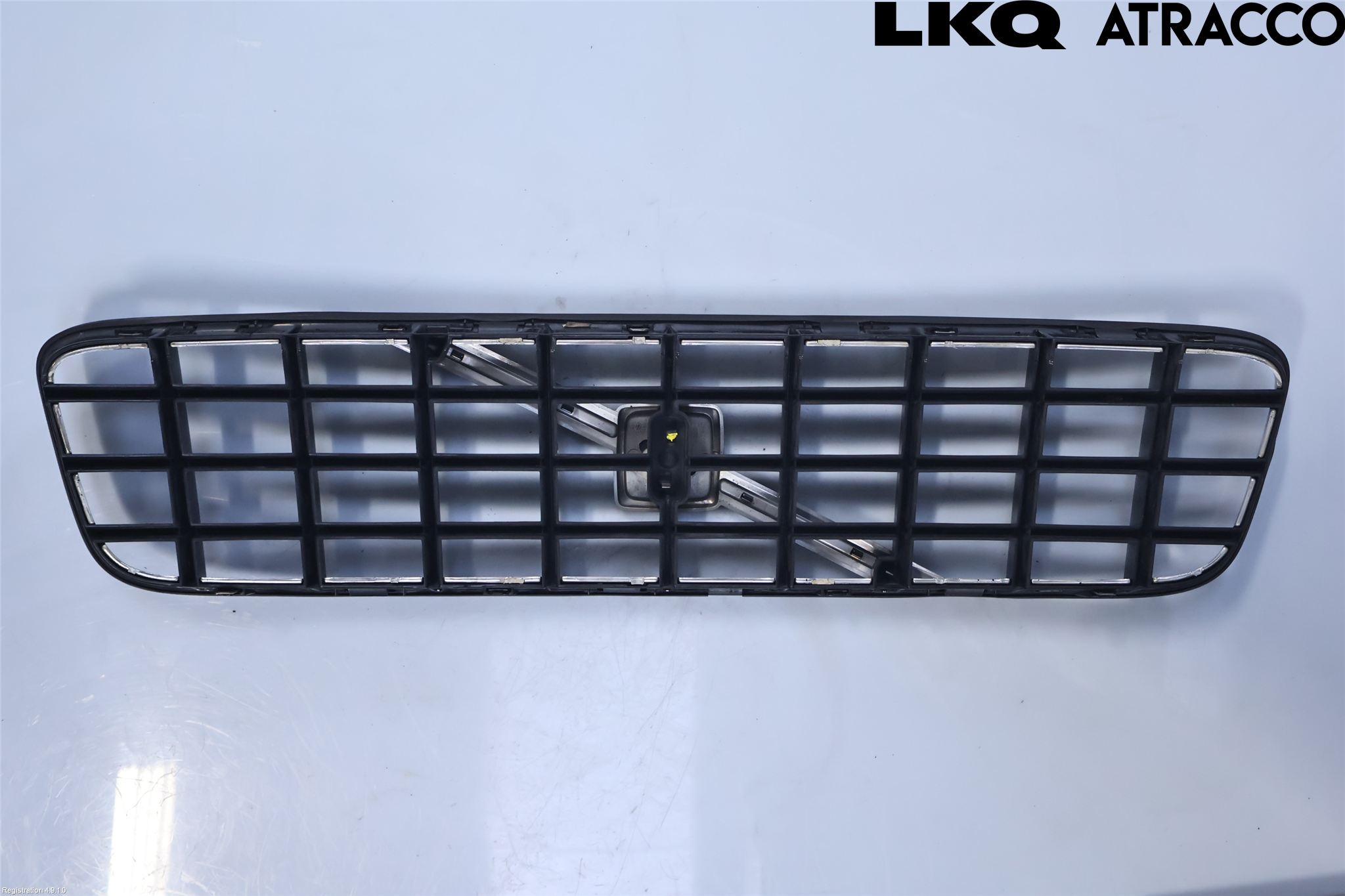 Volvo XC90 03-06 Grill Komp