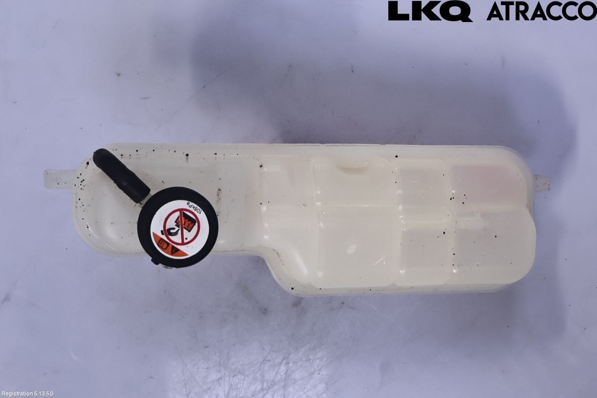 Lexus IS 250/350 14-20 Expansionstank