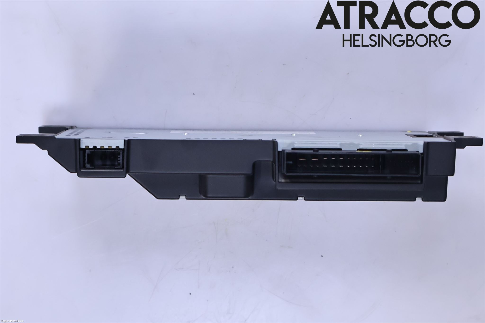 Audi A4/S4 B9 16-19 Radio-Stereo Förstärkare