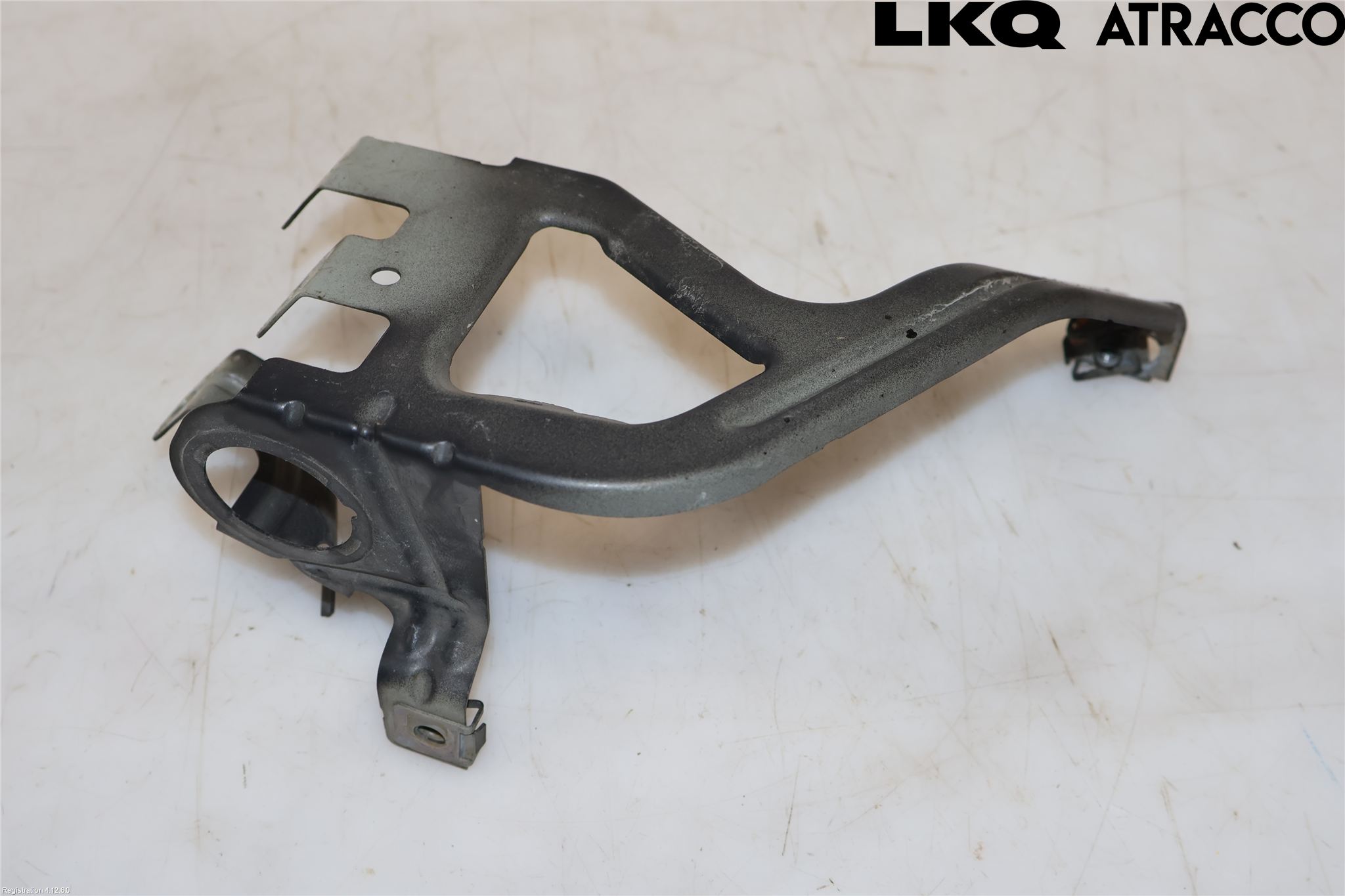 BMW 5 F10/F11/F18 09-17 Skärmfäste Fram Vä