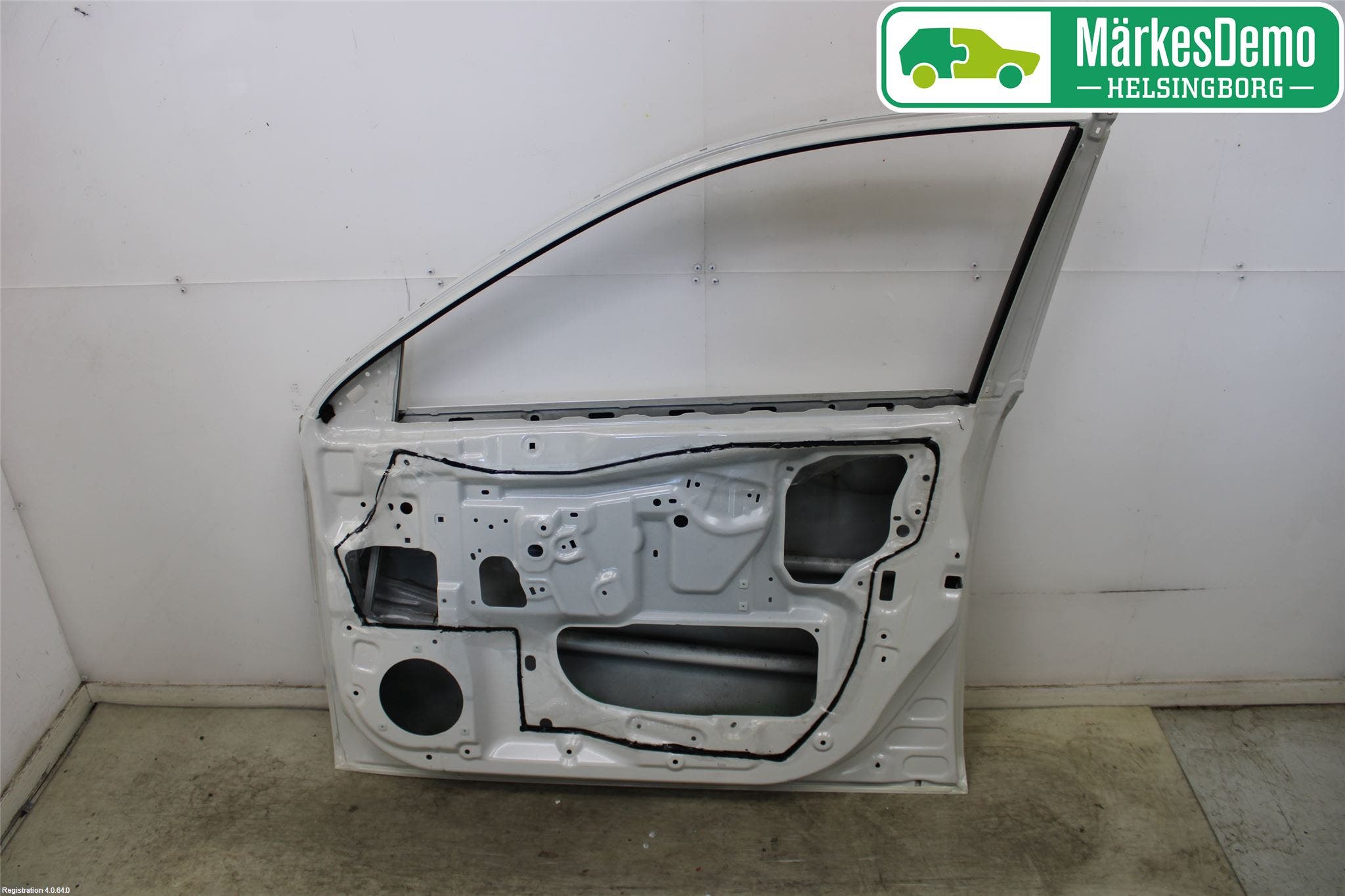 Subaru LEGACY 10-14 Dörr Fram Höger