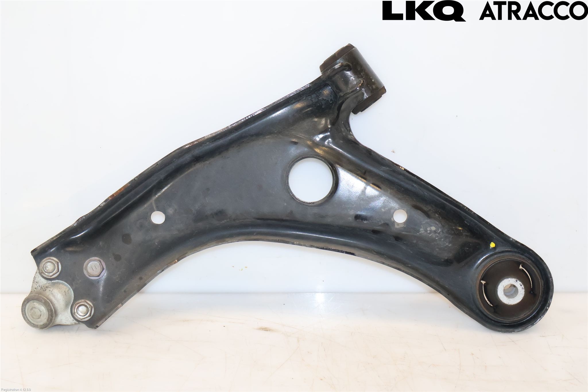 Toyota YARIS XP21 20- Bärarm Fram Undre Hö