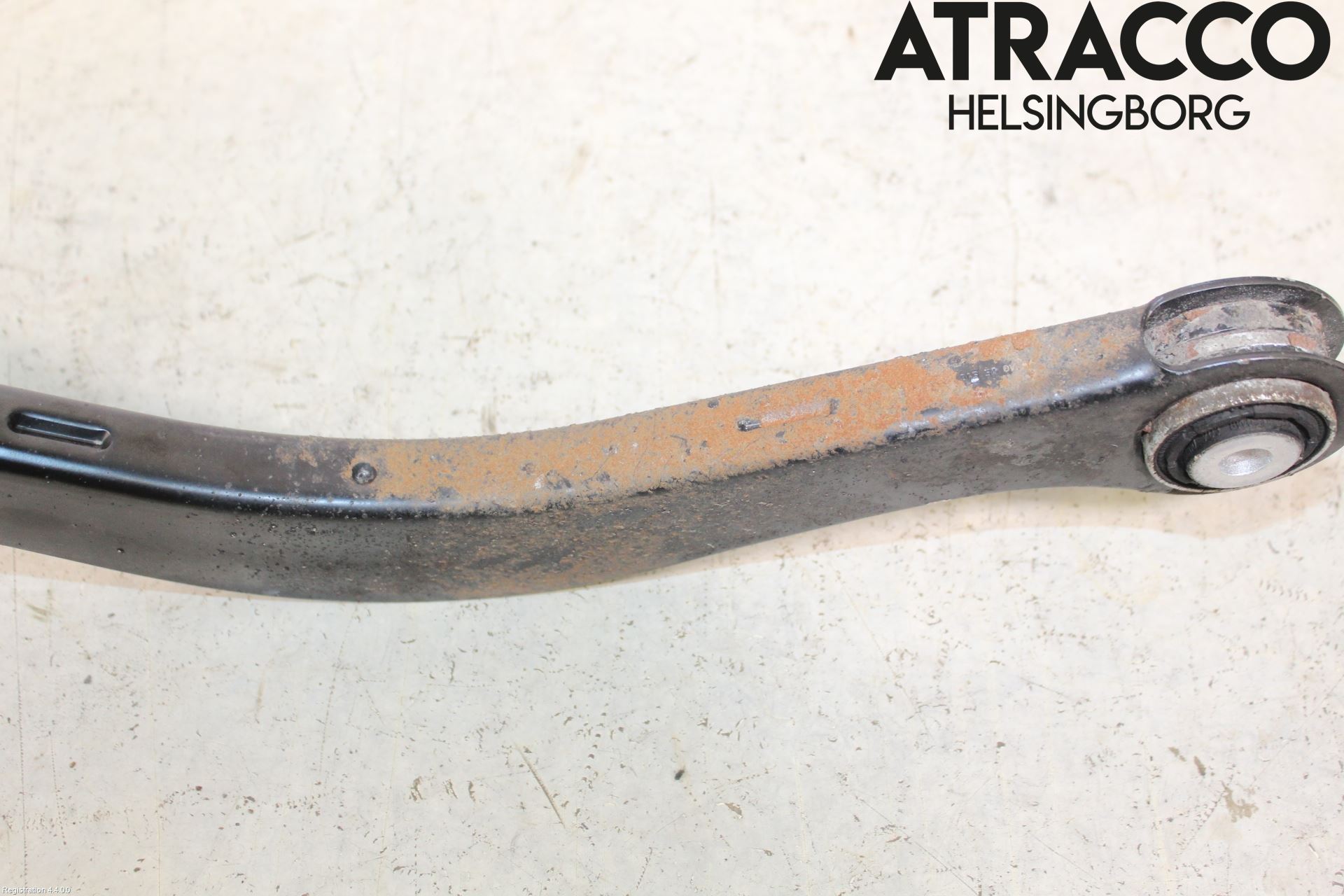 Audi A4/S4 B9 16-19 Bärarm Bak Övre Höger