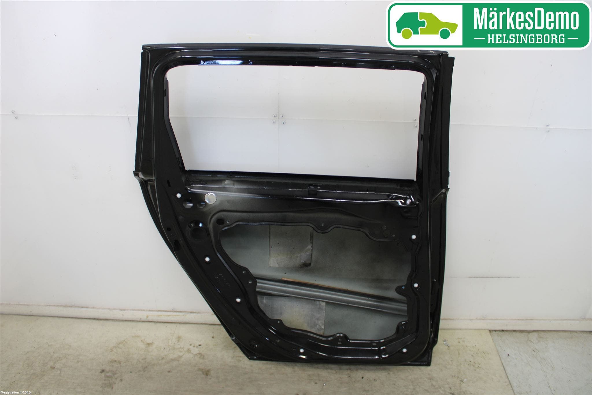 Volvo V70 14-16 Dörr Bak Vänster