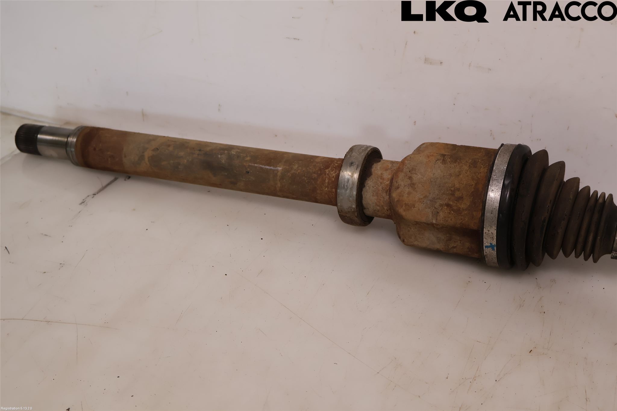 Ford TRANSIT/TOURNEO CUSTOM 13-24 Drivaxel Fram Höger