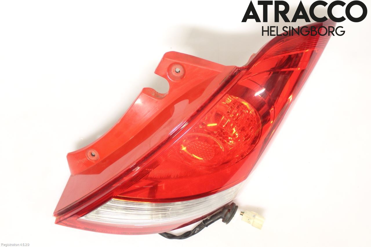 Suzuki SWIFT 11-16 Bakljus Höger