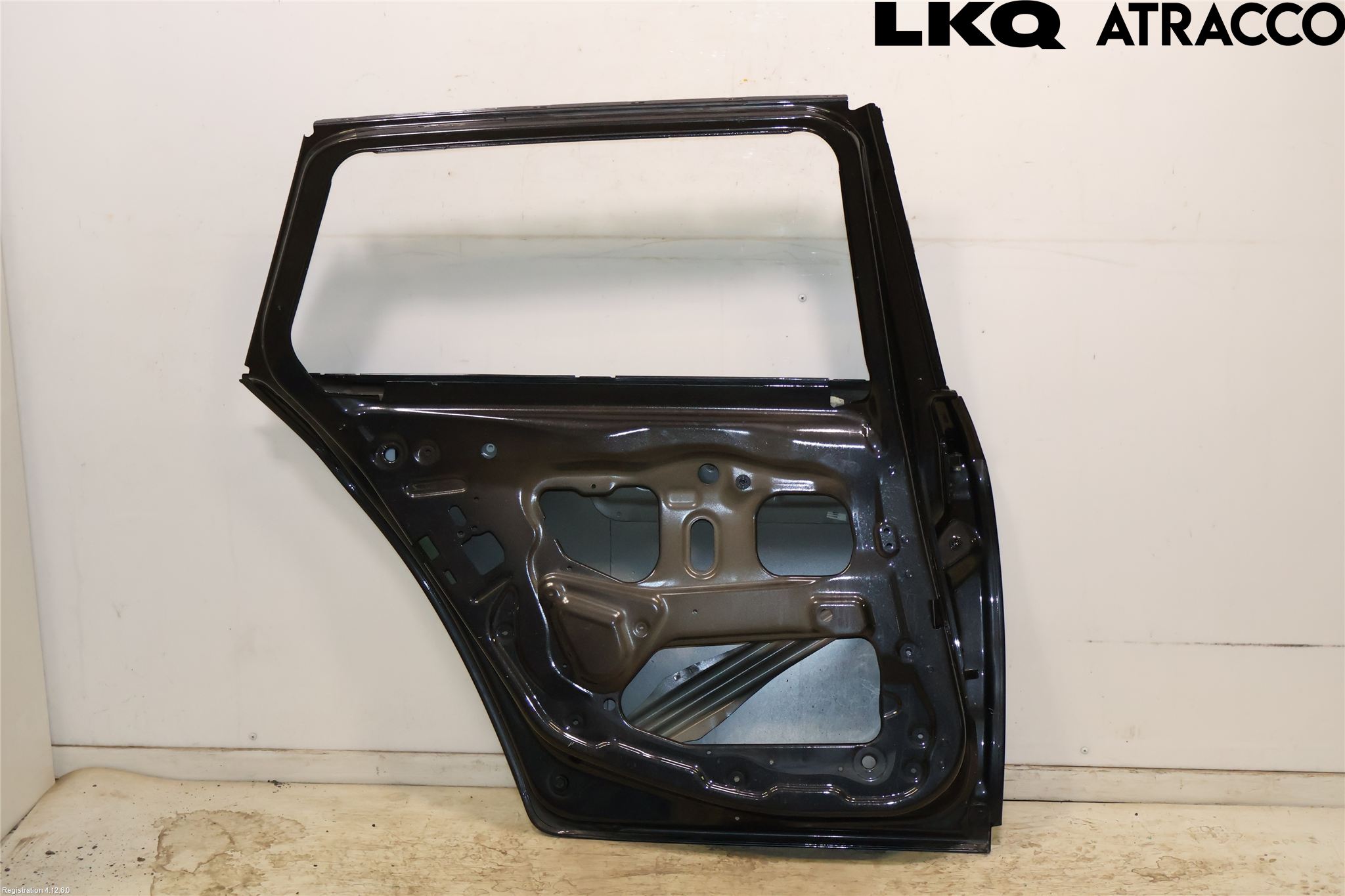 BMW 5 F10/F11/F18 09-17 Dörr Bak Vänster