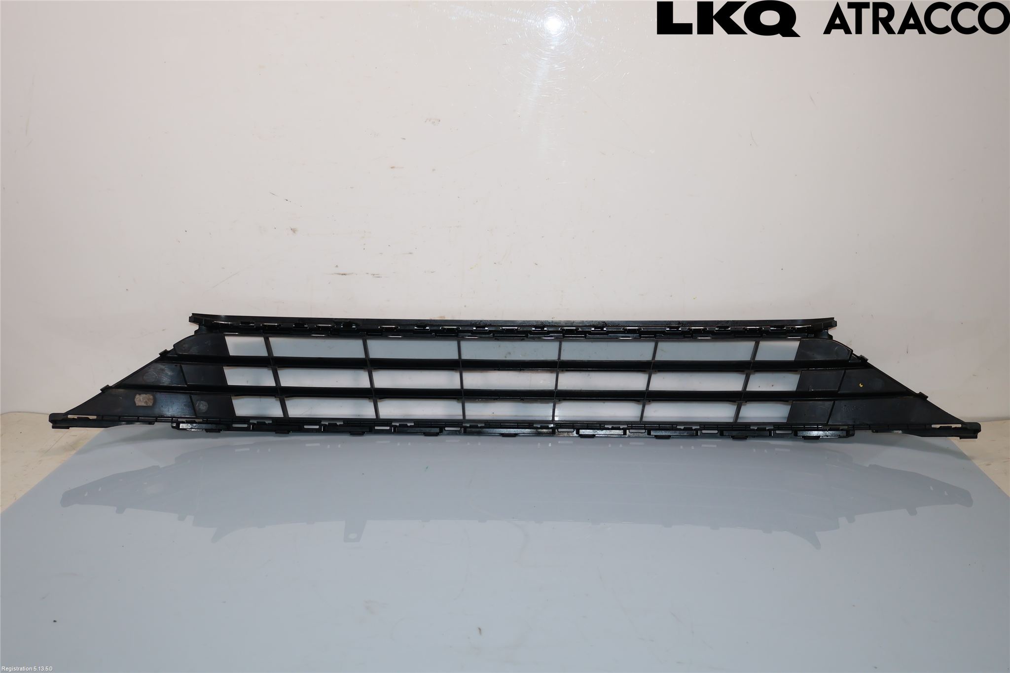 Volkswagen VW PASSAT 15-19 Grilldel Mitt