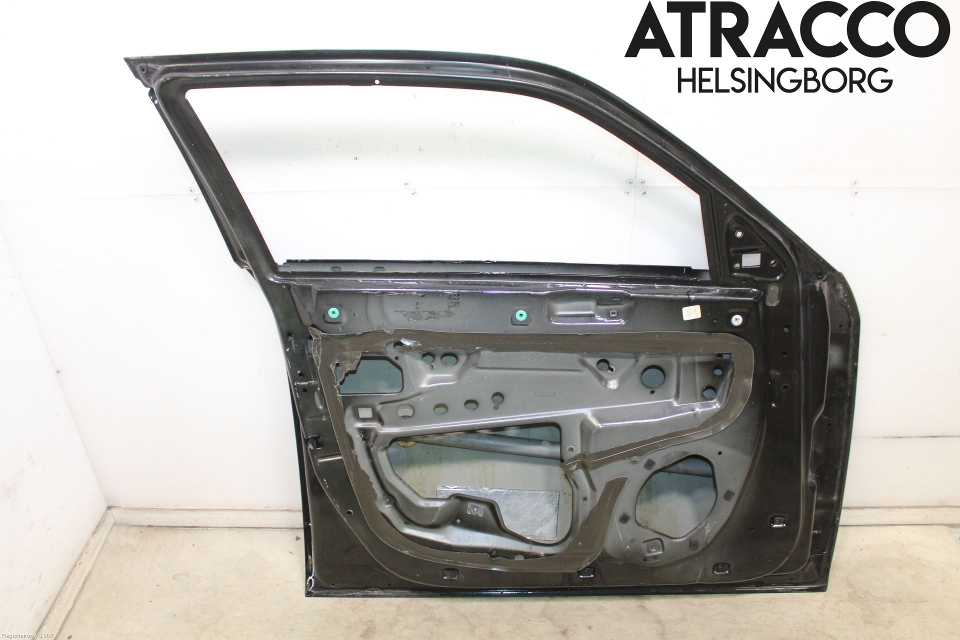 Dodge MAGNUM Dörr Fram Vänster