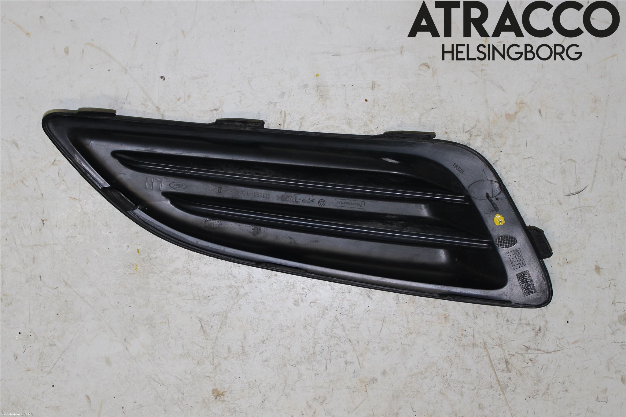 Ford FIESTA 13-17 Grilldel Vänster
