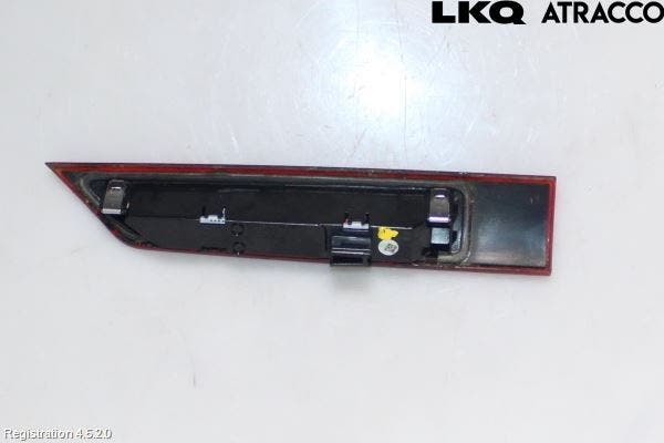 Ford TRANSIT SKÅP/BUSS 14-22 Bromsljus Bakruta