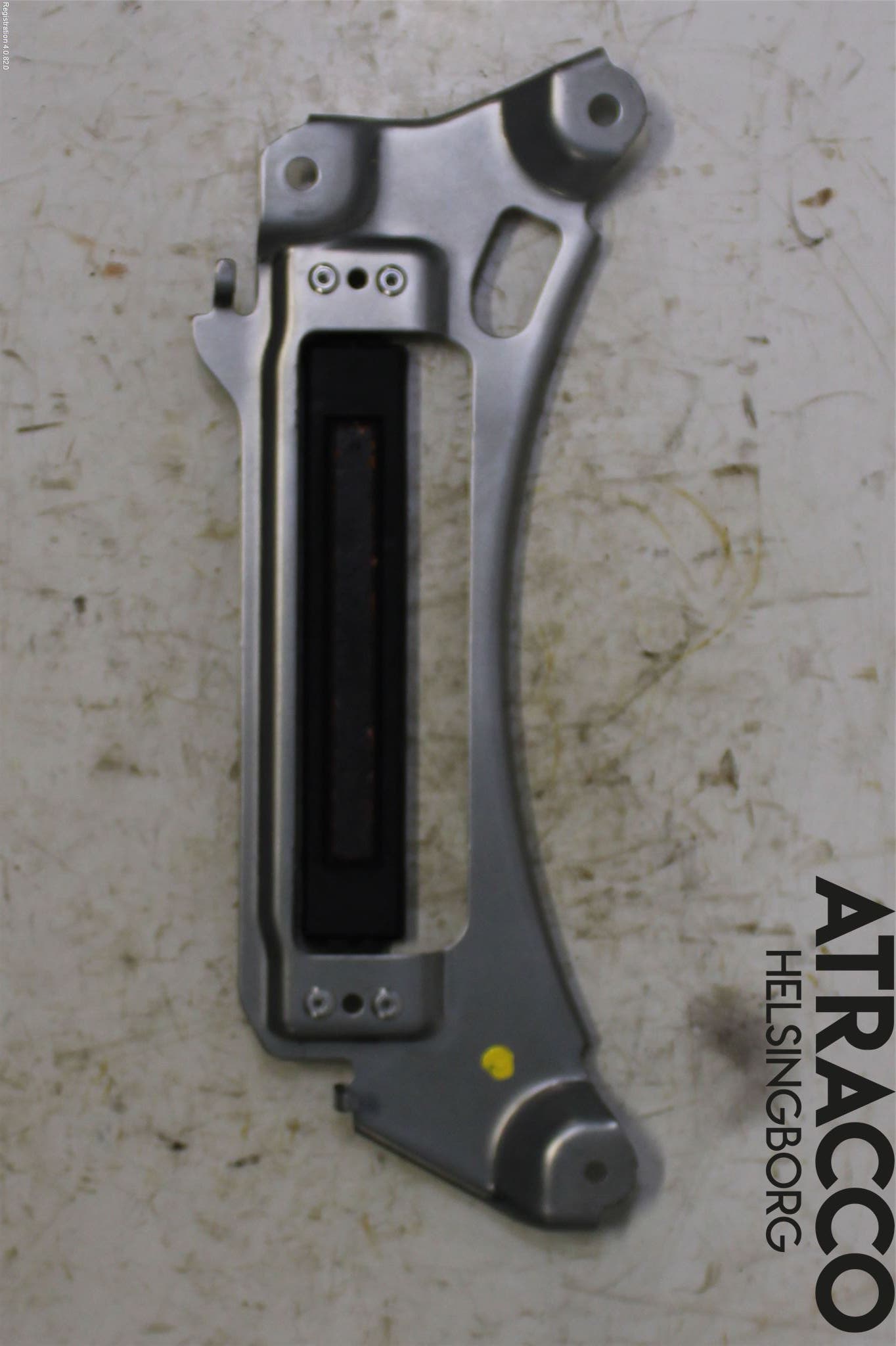 Toyota RAV4 19- Vibrationsdämpare