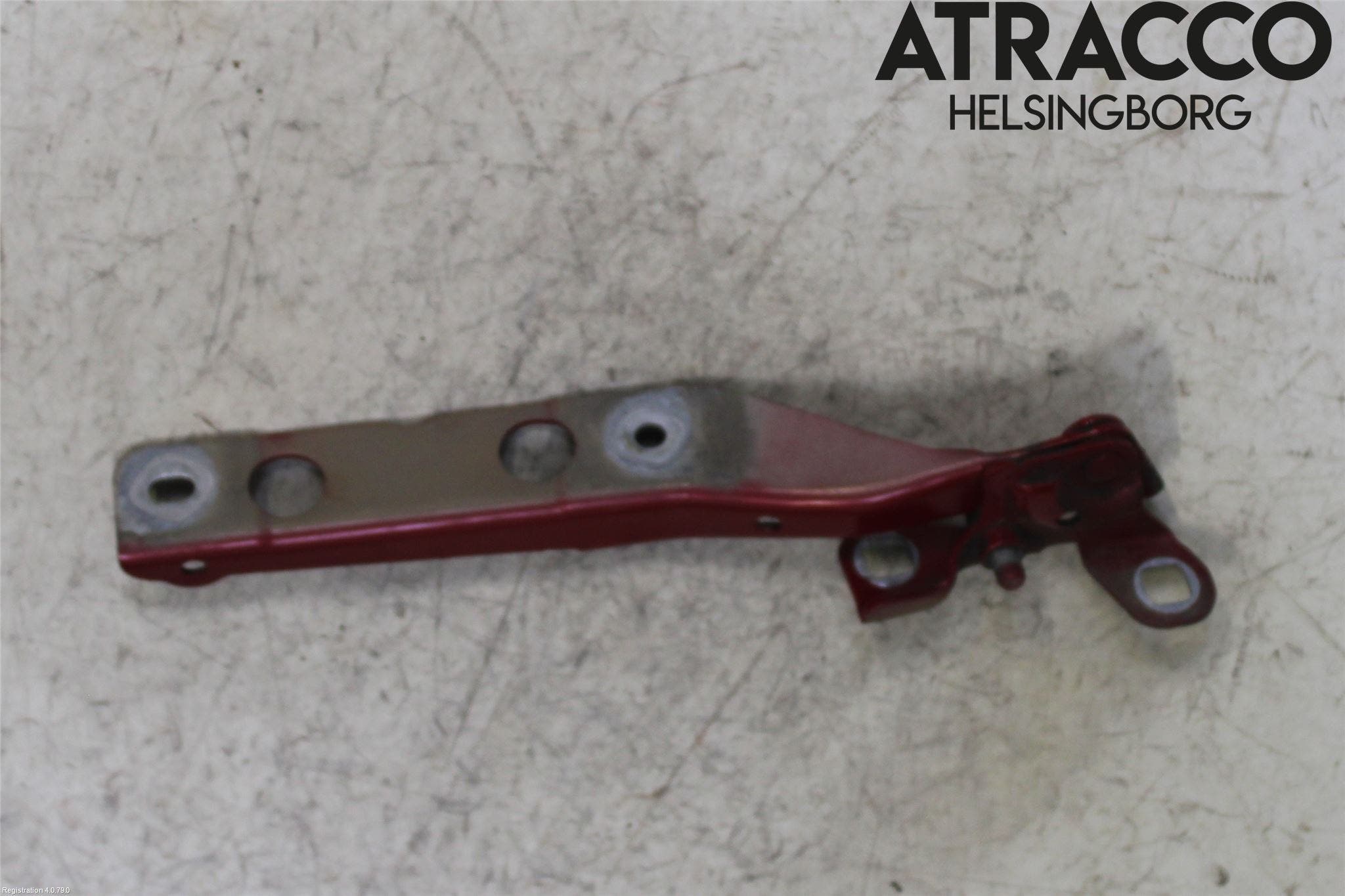 Citroen C4 PICASSO 14-18 Huvgångjärn