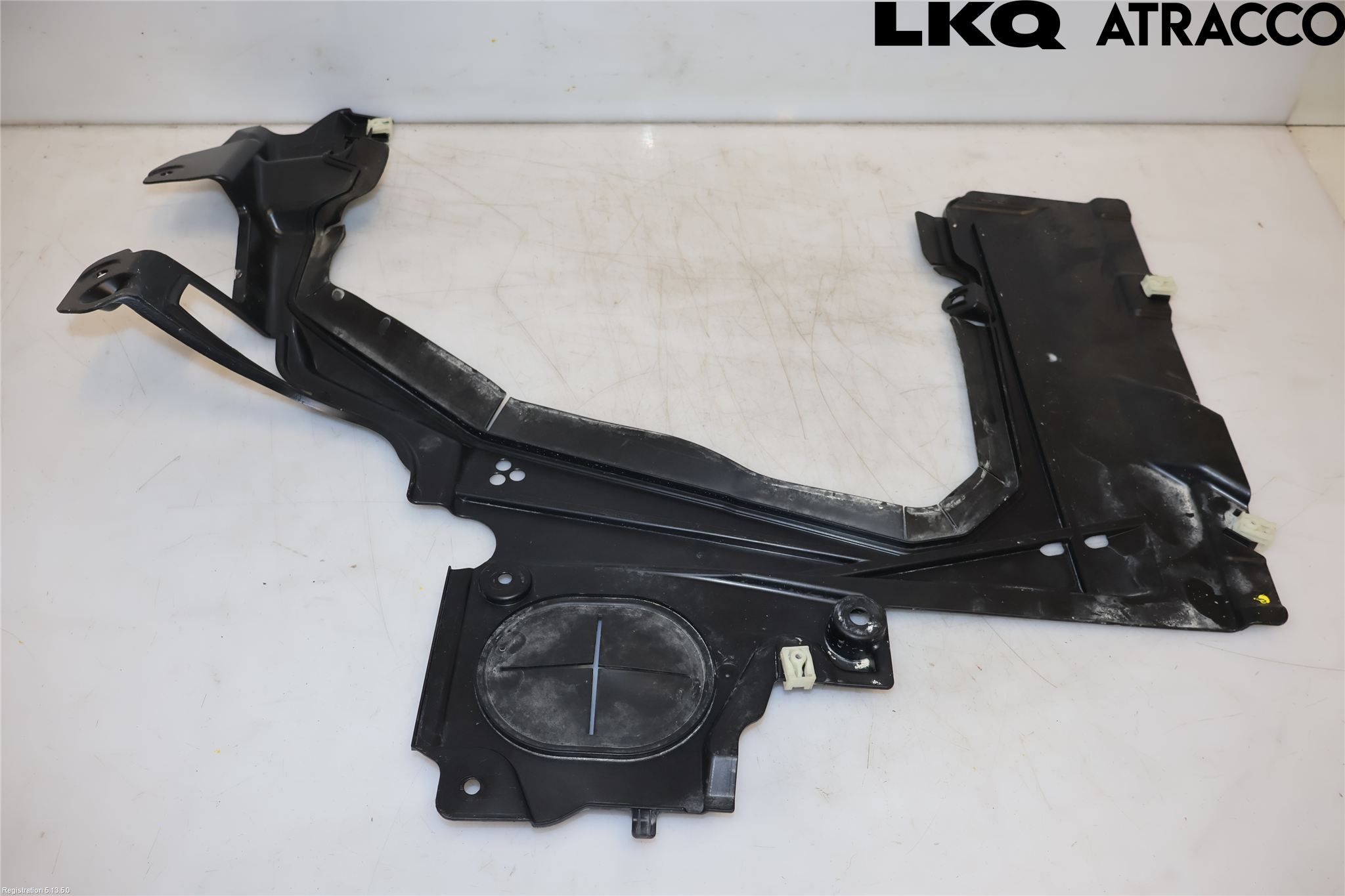 Mini COUNTRYMAN F60 17-23 Hasplåt Plåt-Plast