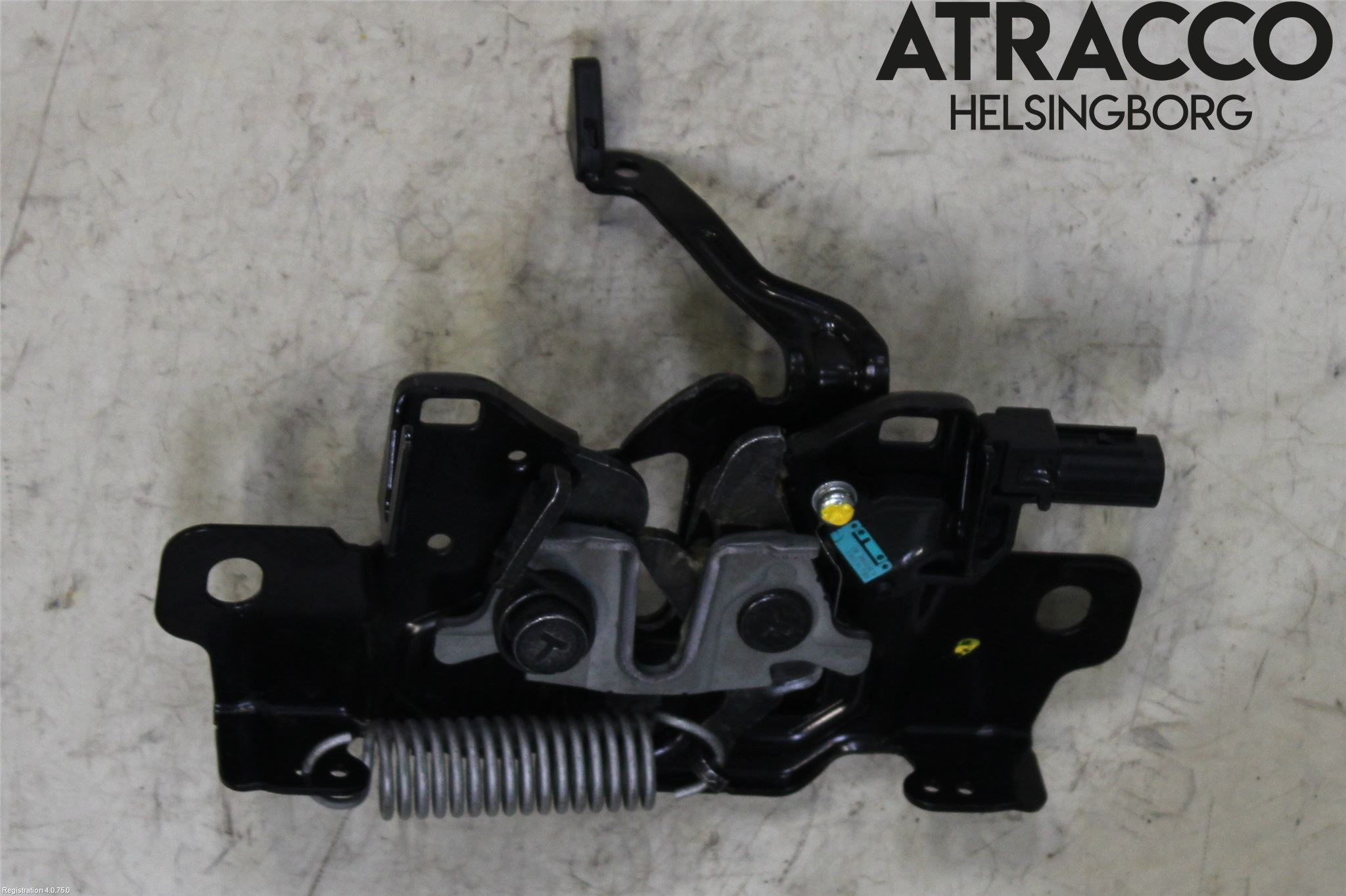 Mazda 3 IV 19- Huvlås