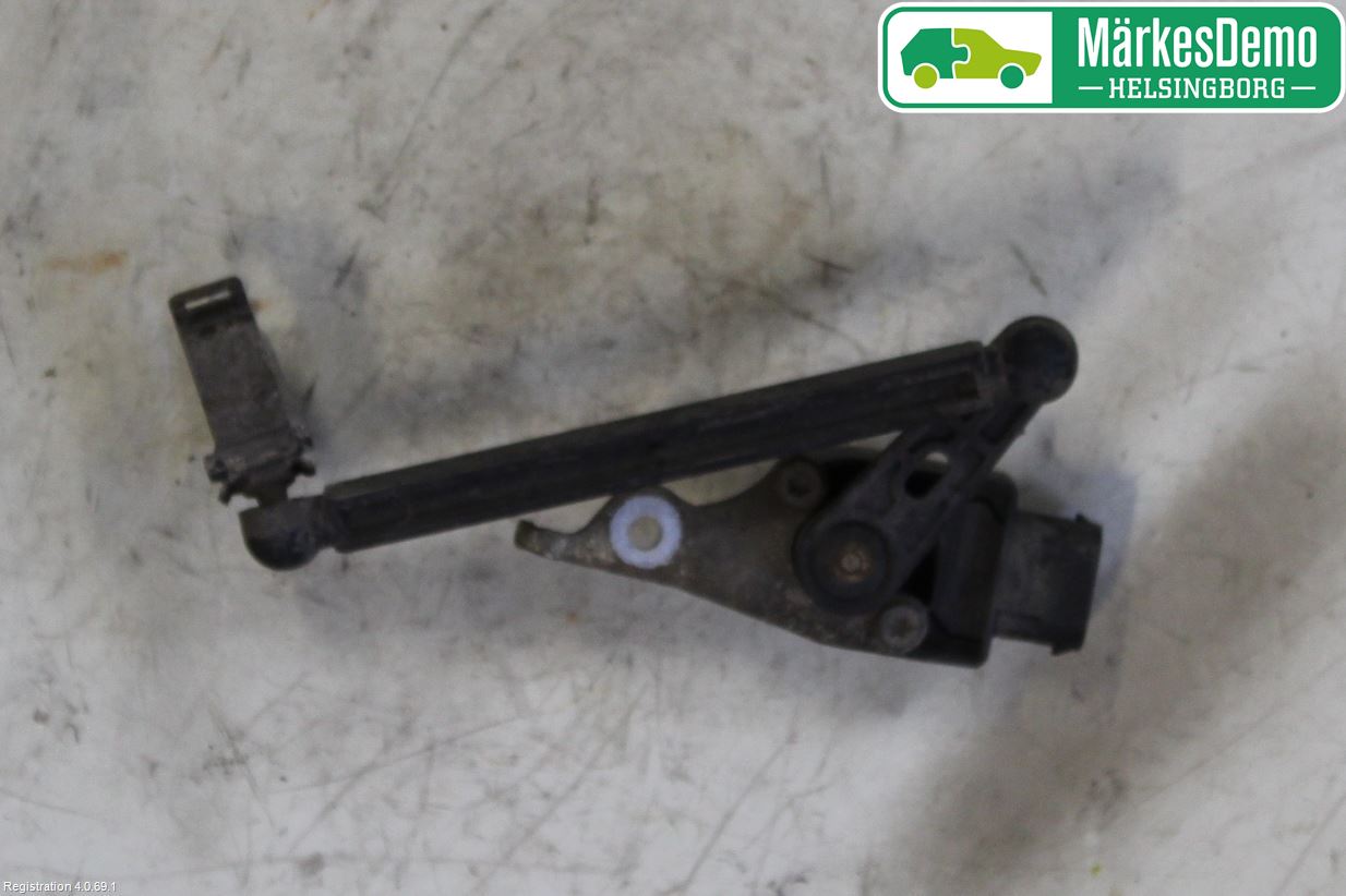 BMW 3 F30/F31/F80 12-19 Givare Xenon/Ljushöjdsreglering