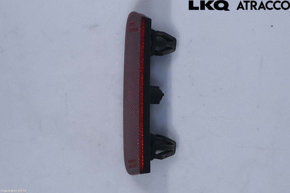 Toyota YARIS XP130 15-20 Dimljus/Reflex Bak