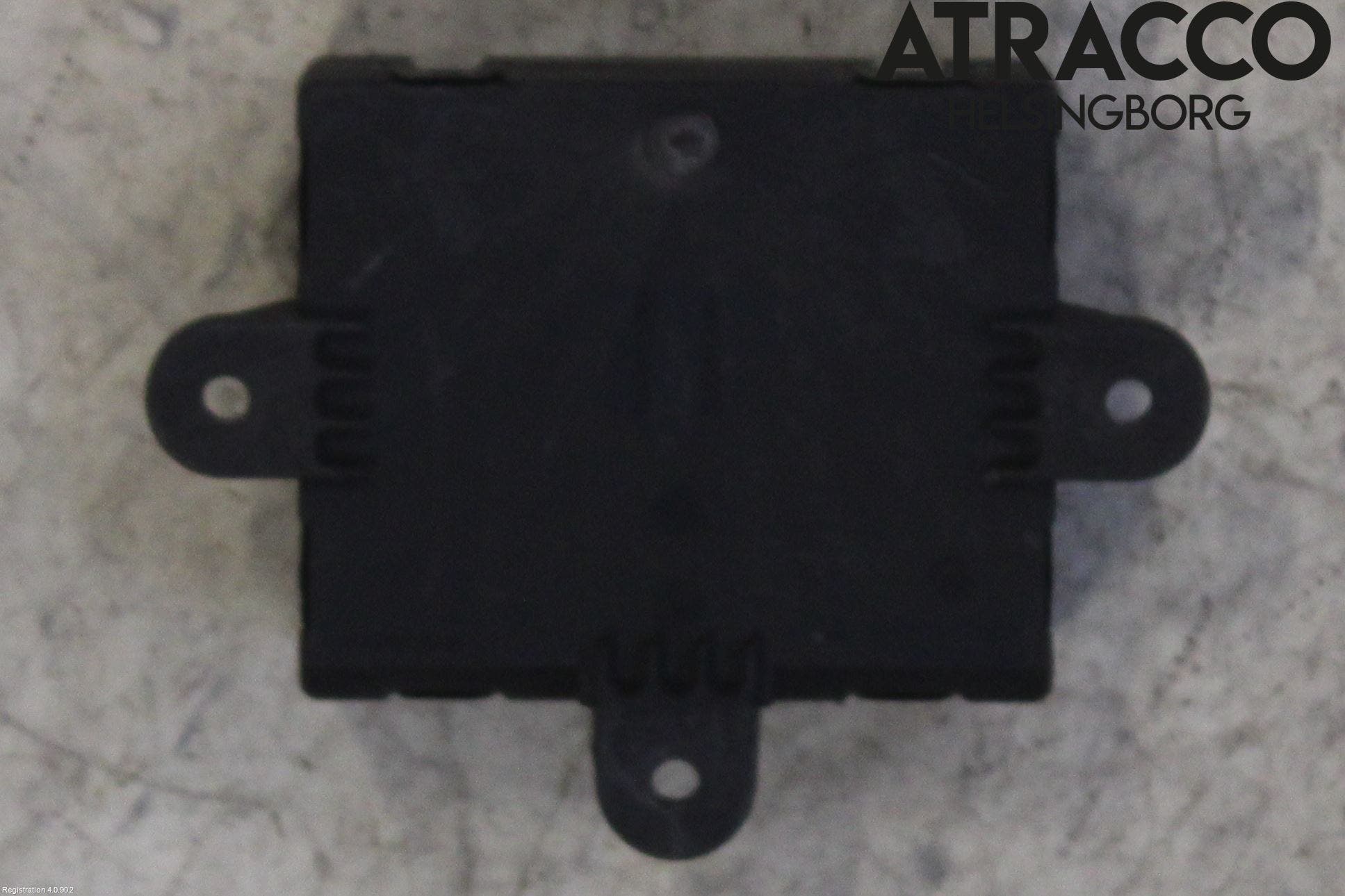 Volvo XC60 14-17 Styrenhet Dörr