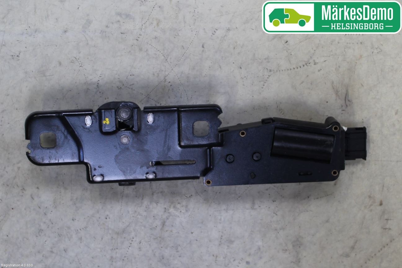 Audi A7/S7 4G 11-17 Låskista Baklucka