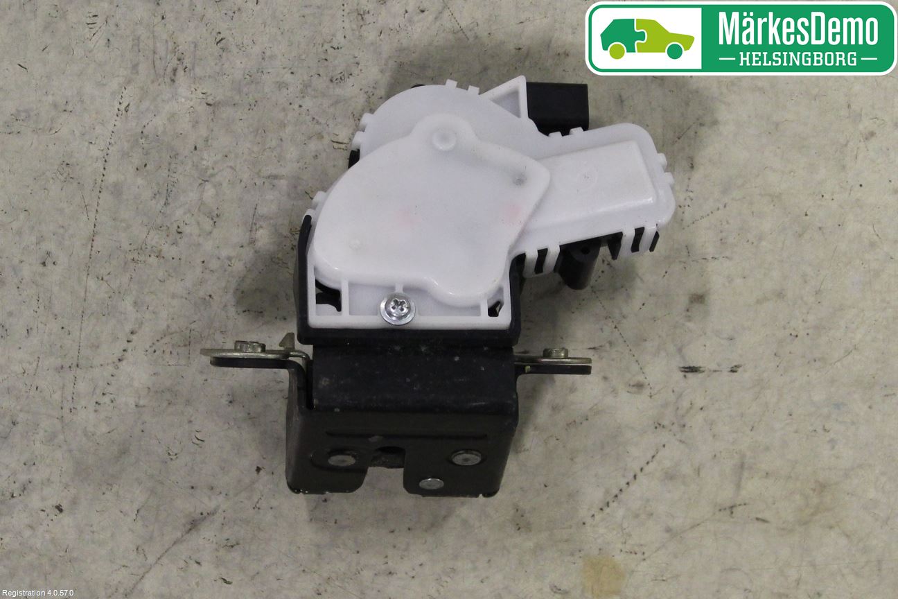 Mazda 5 10-18 Låskista Baklucka