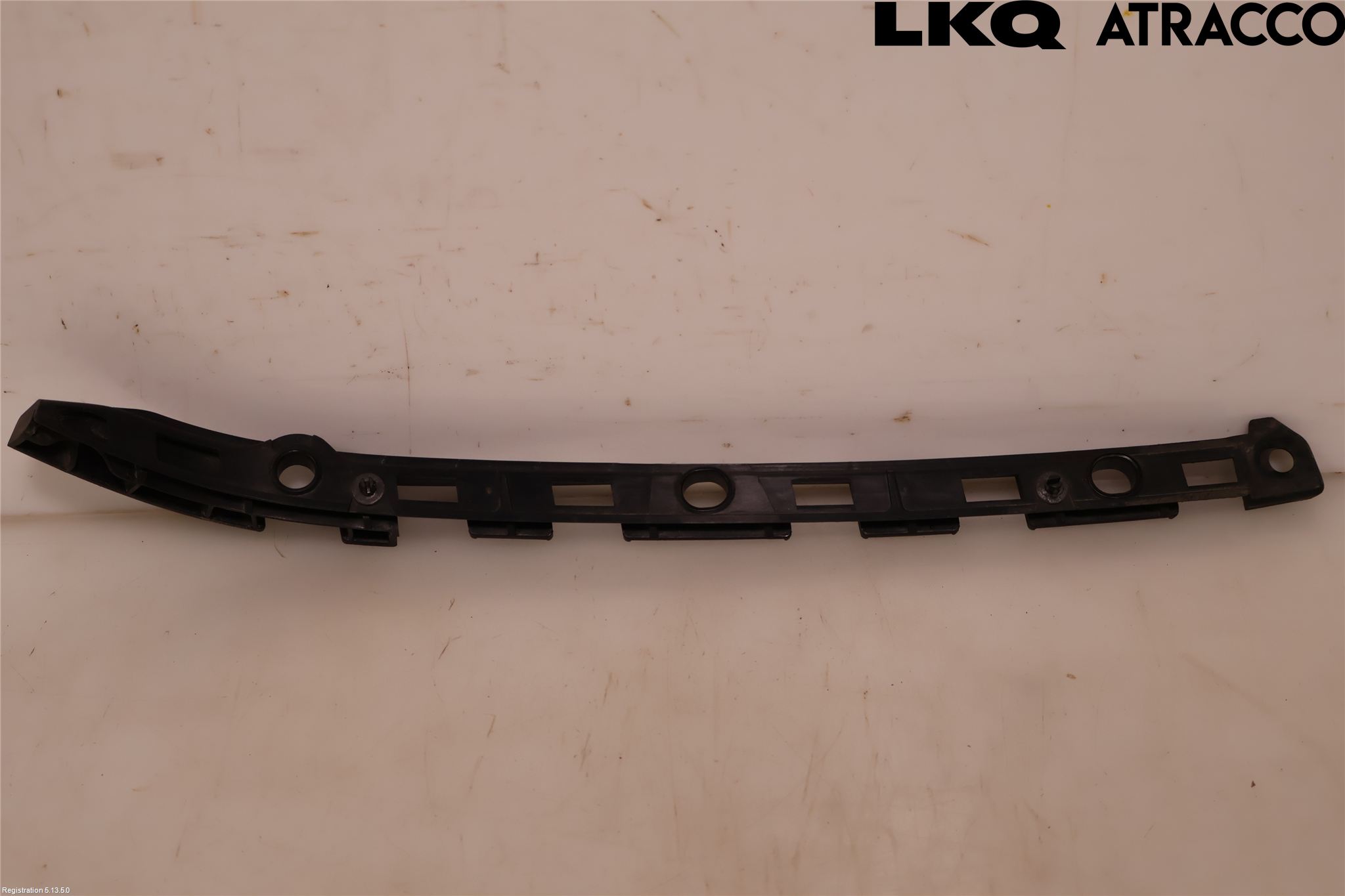 Mercedes-Benz MB CLA-KLASS (C117/X117) 13-19 Stötfångarfäste Bak Hö