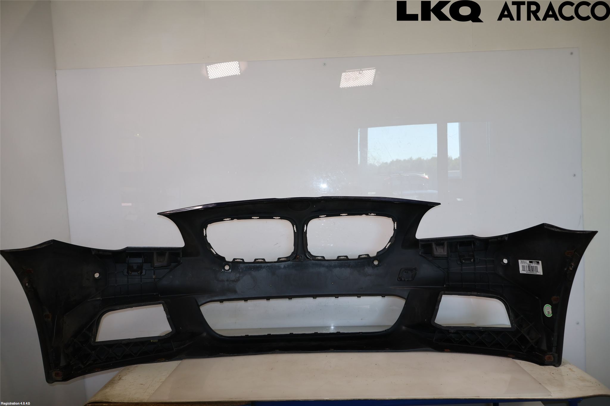 BMW 5 F10/F11/F18 09-17 Stötfångarbeklädnad Fram