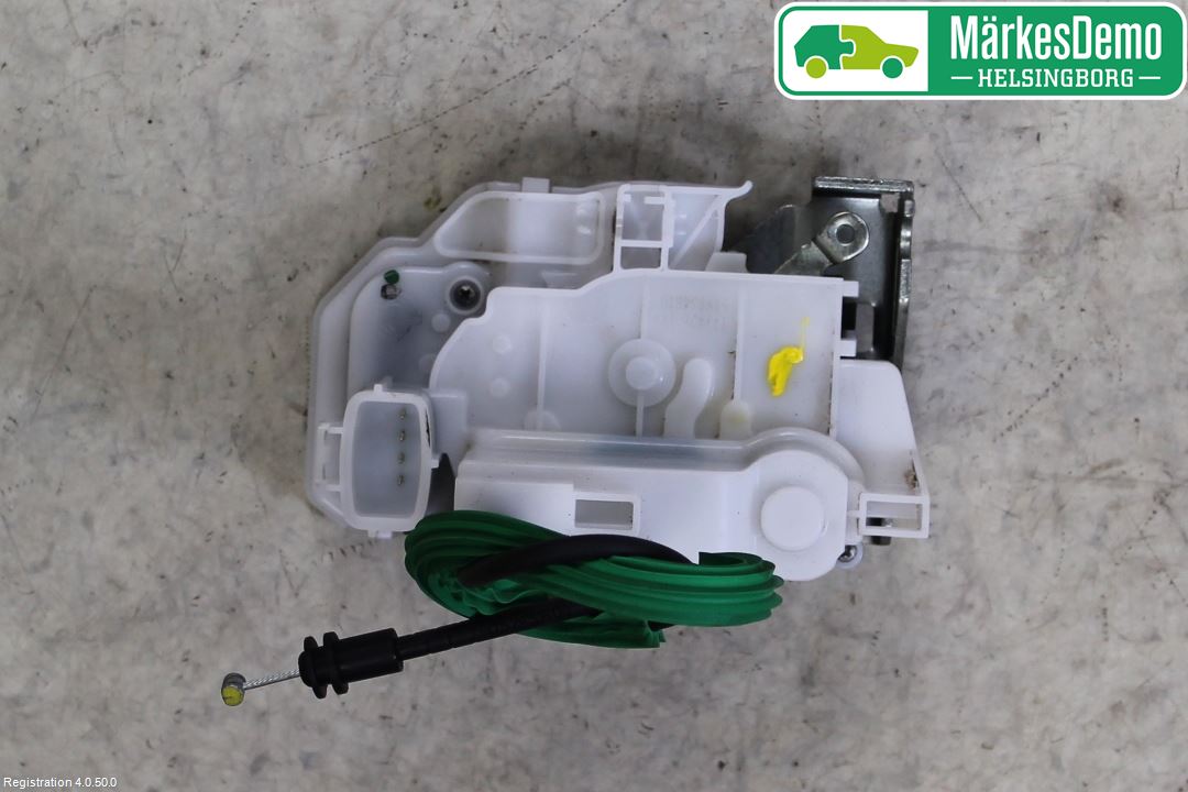 Fiat TIPO/CROSS 16- Centrallåsmotor Vänster