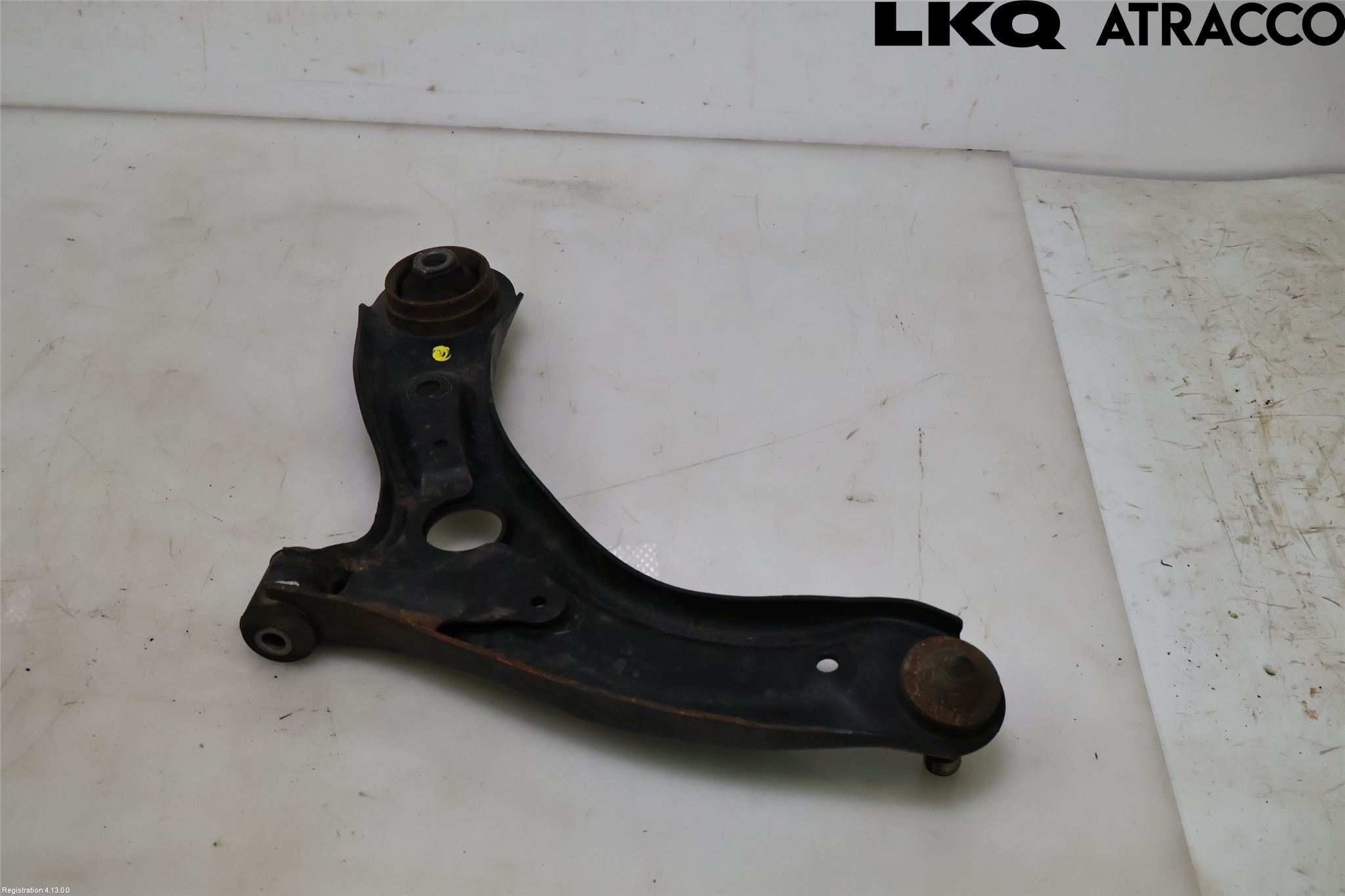Kia PICANTO 17- Bärarm Fram Undre Hö