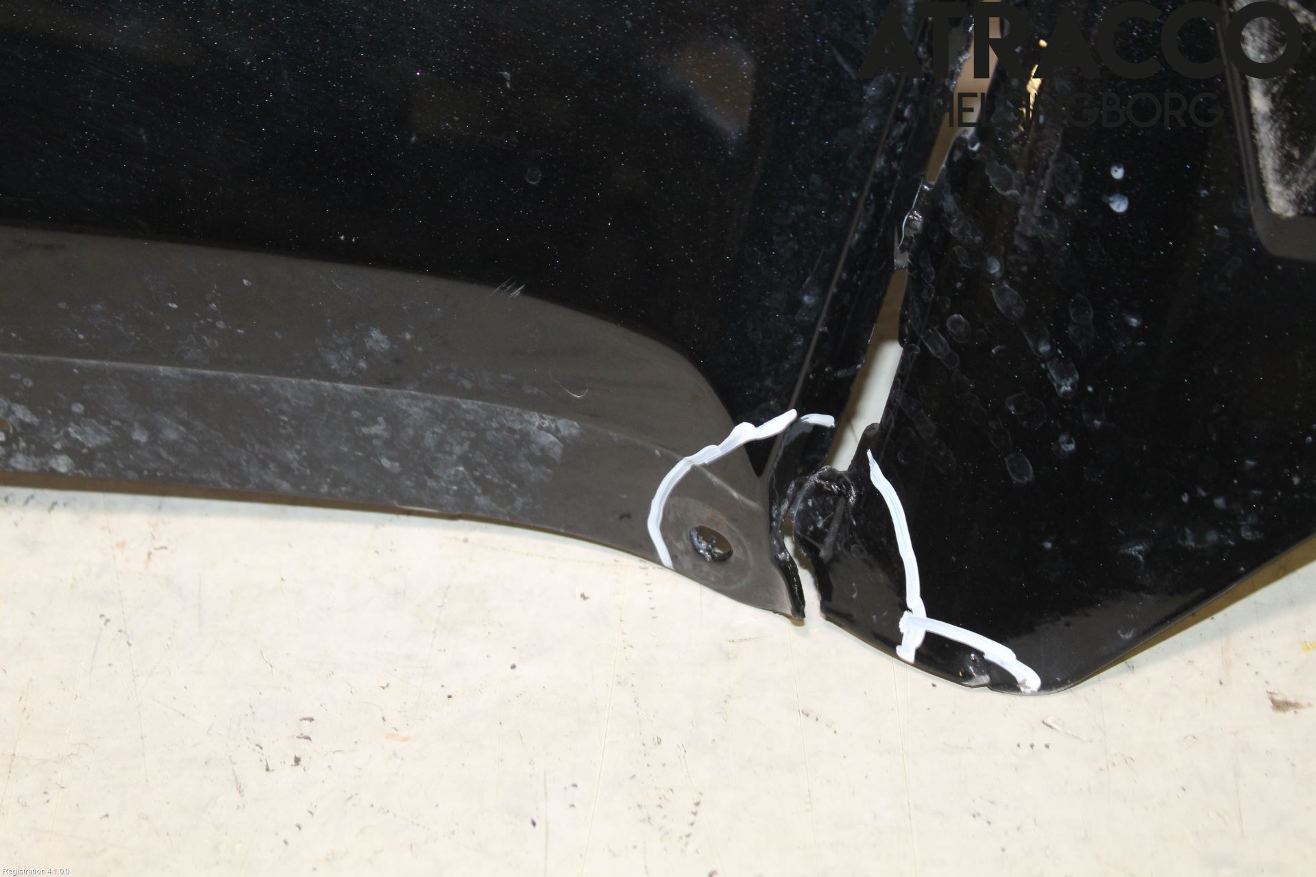 BMW X4 F26 14-18 Stötfångarbeklädnad Fram