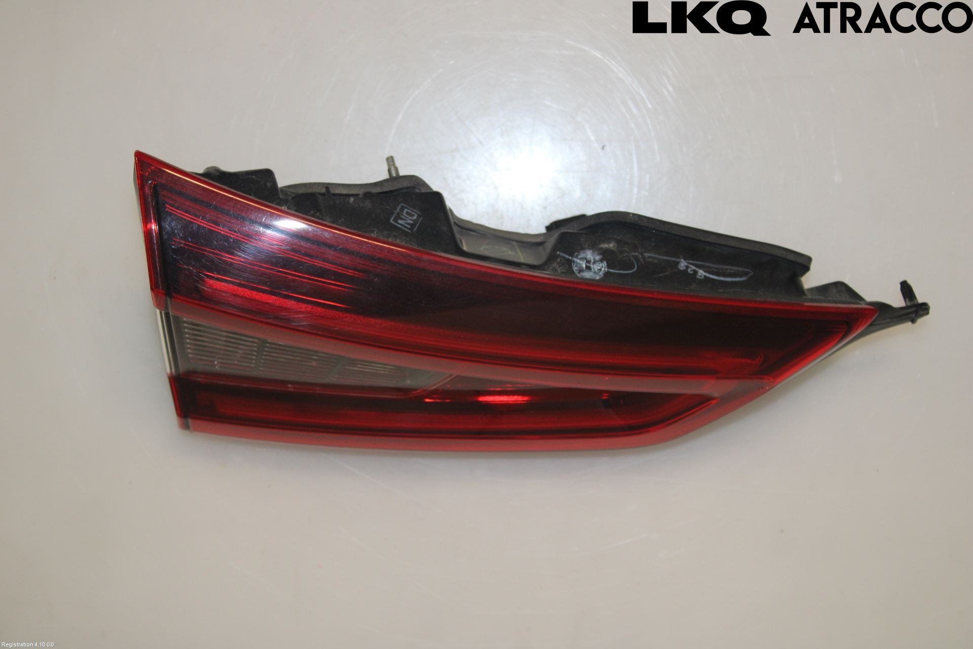 Nissan QASHQAI 17-21 Bakljus Lucka Vä