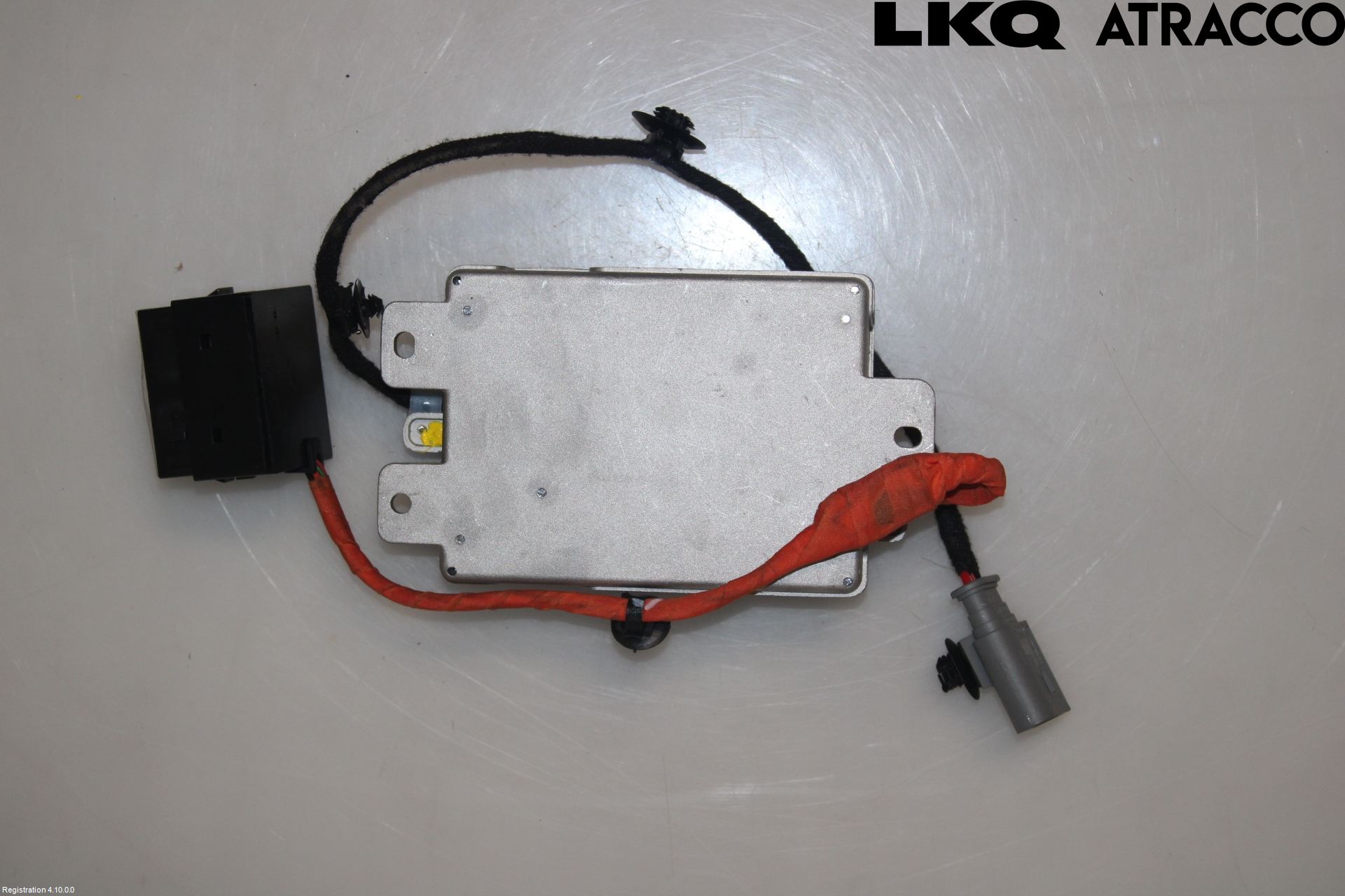 Opel GRANDLAND X 18- Inverter 12 -> 220 V