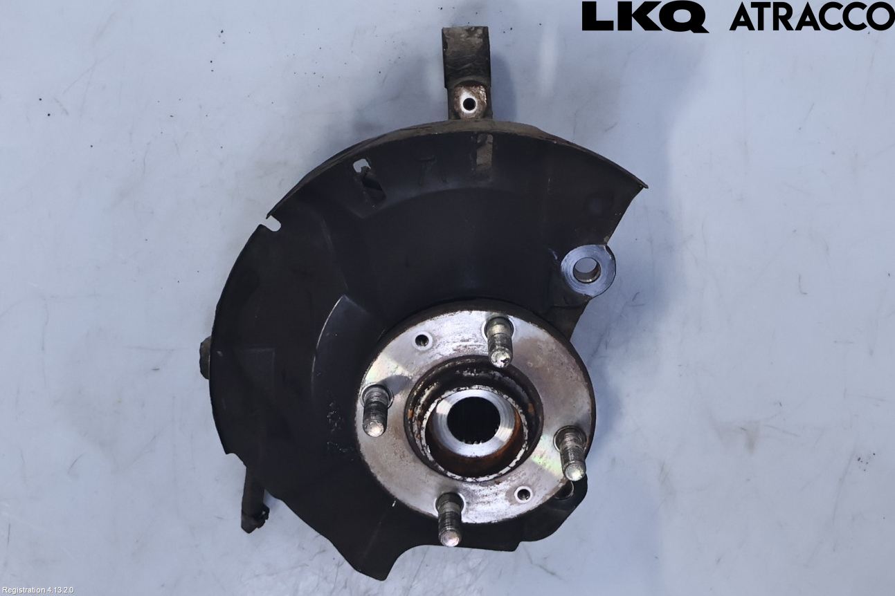 Kia RIO 12-16 Styrspindel Lagerhus Hö