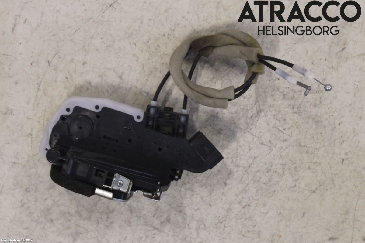 Nissan LEAF 11-17 Centrallåsmotor Höger