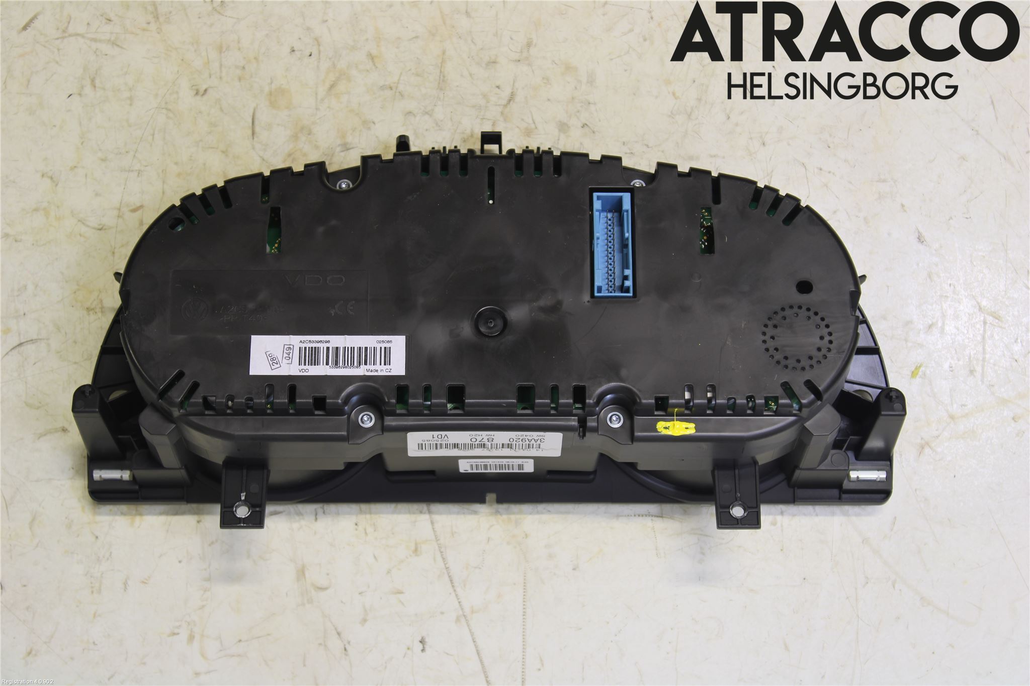 Volkswagen VW PASSAT 11-14 Instrument Komb
